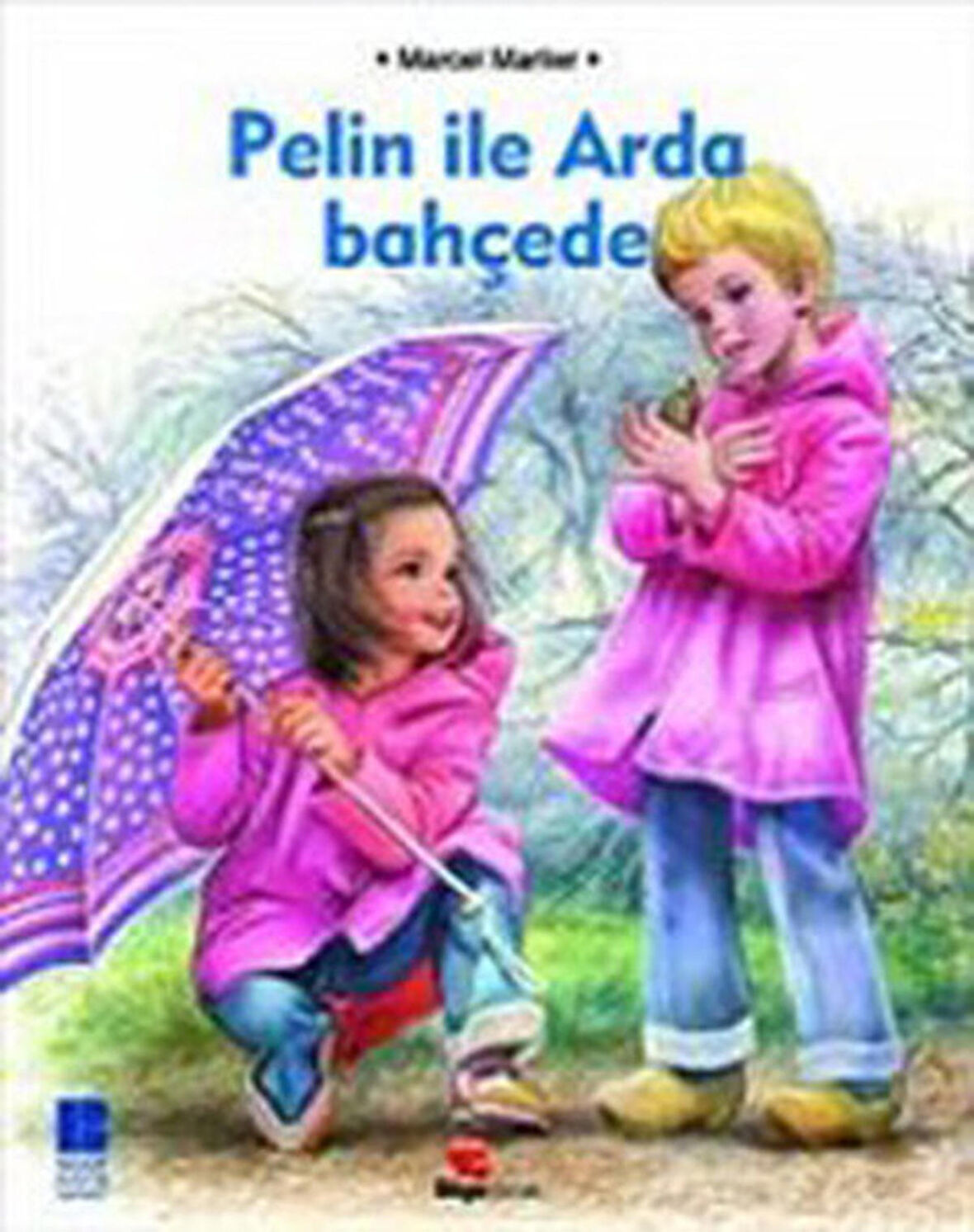 Pelin ile Arda Bahçede