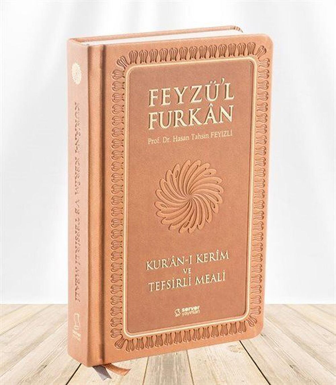 Feyzü'l Furkan Kur'an-ı Kerim ve Tefsirli Meali (Orta Boy - Mushaf ve Meal - Ciltli) Taba