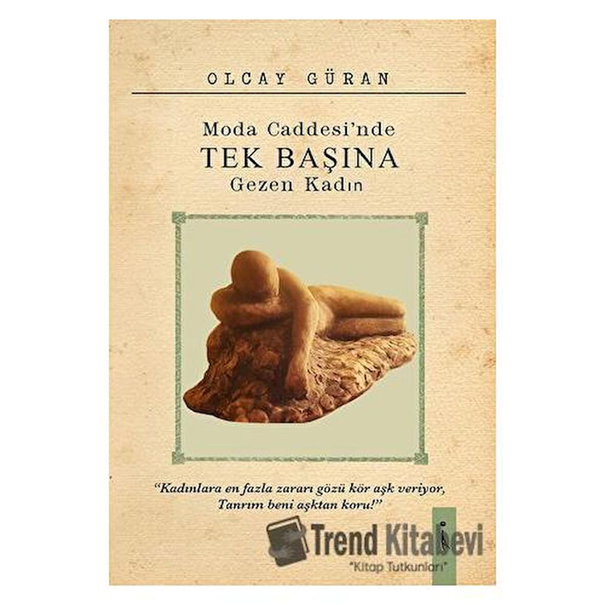 Moda Caddesi’nde Tek Başına Gezen Kadın