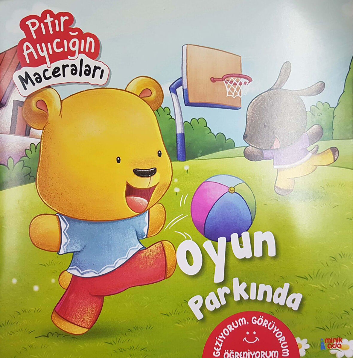 Oyun Parkında - Pıtır Ayıcığın Maceraları