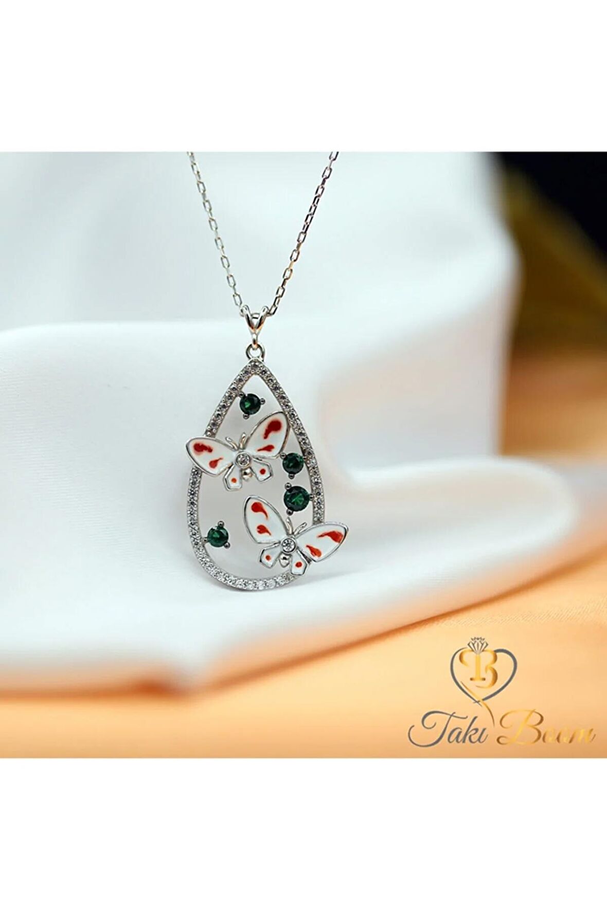 Kadın Kırmızı Beyaz Mineli Kelebek 925 Ayar Gümüş Kolye