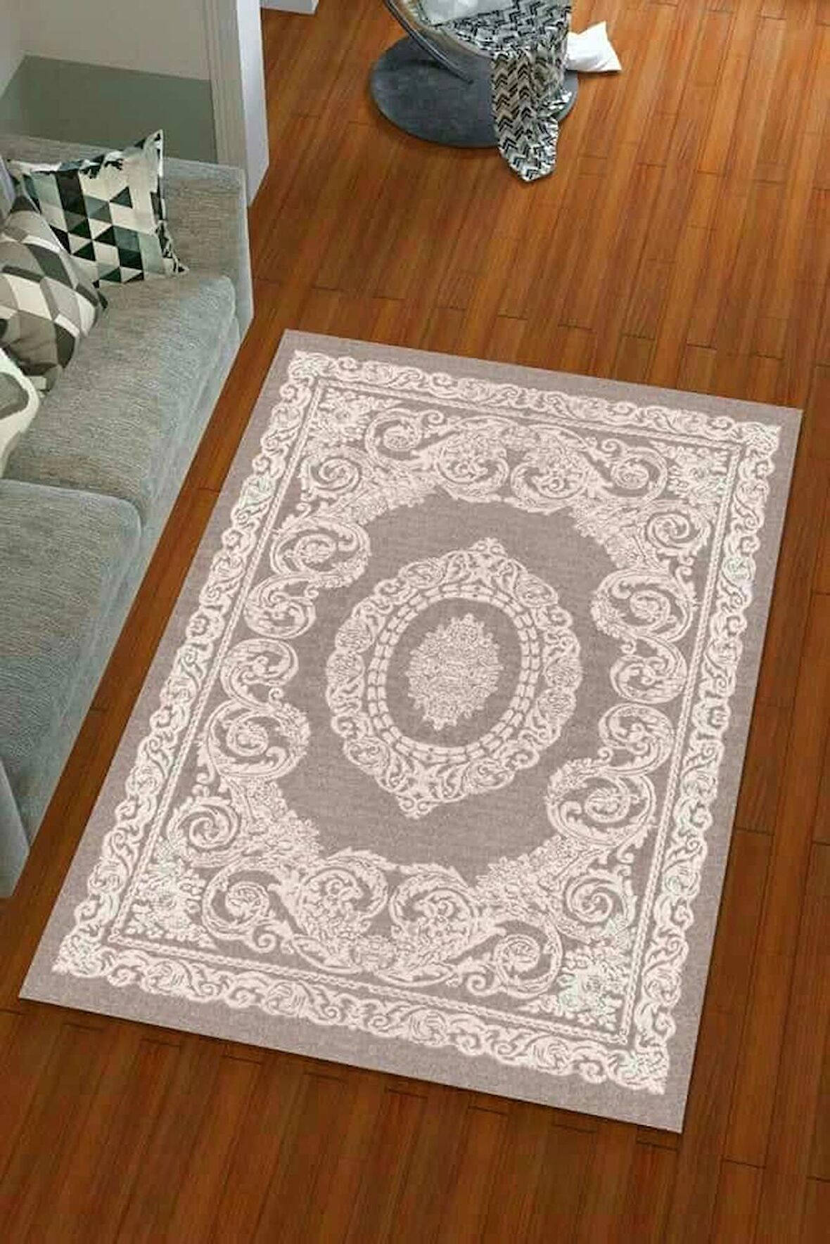 Lastikli Yıkanabilir Halı Örtüsü