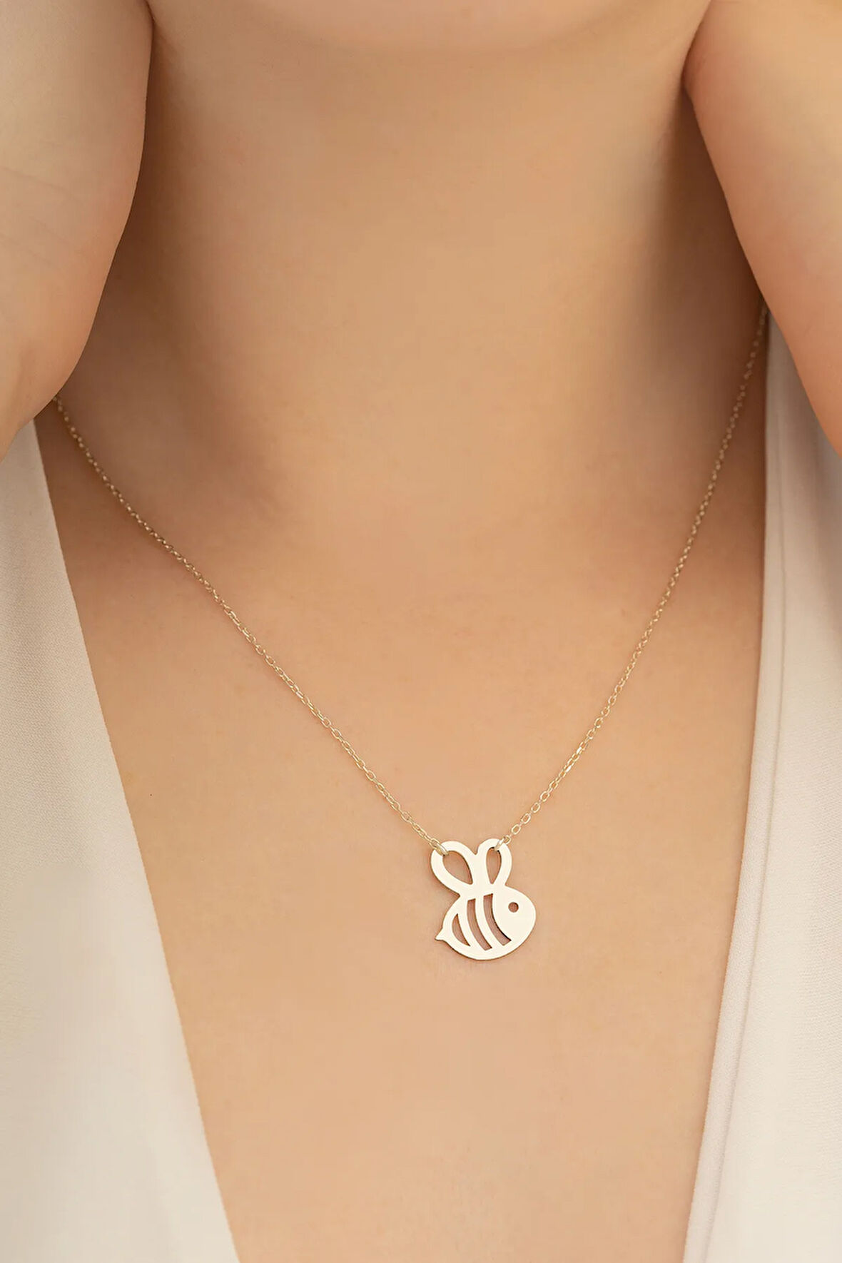 Kadın Arı Maya Model 925 Ayar Gümüş Kolye (14 Şubat Sevgililer Günü Hediyesi)