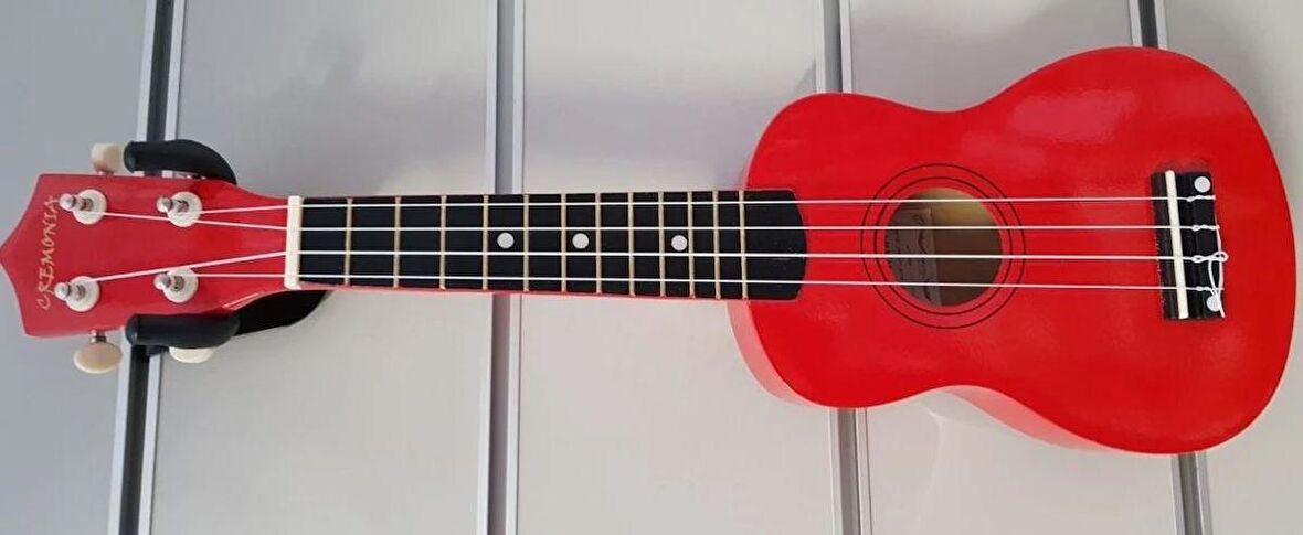 Cremonia AU01L-21RD UKULELE 21'' KIRMIZI