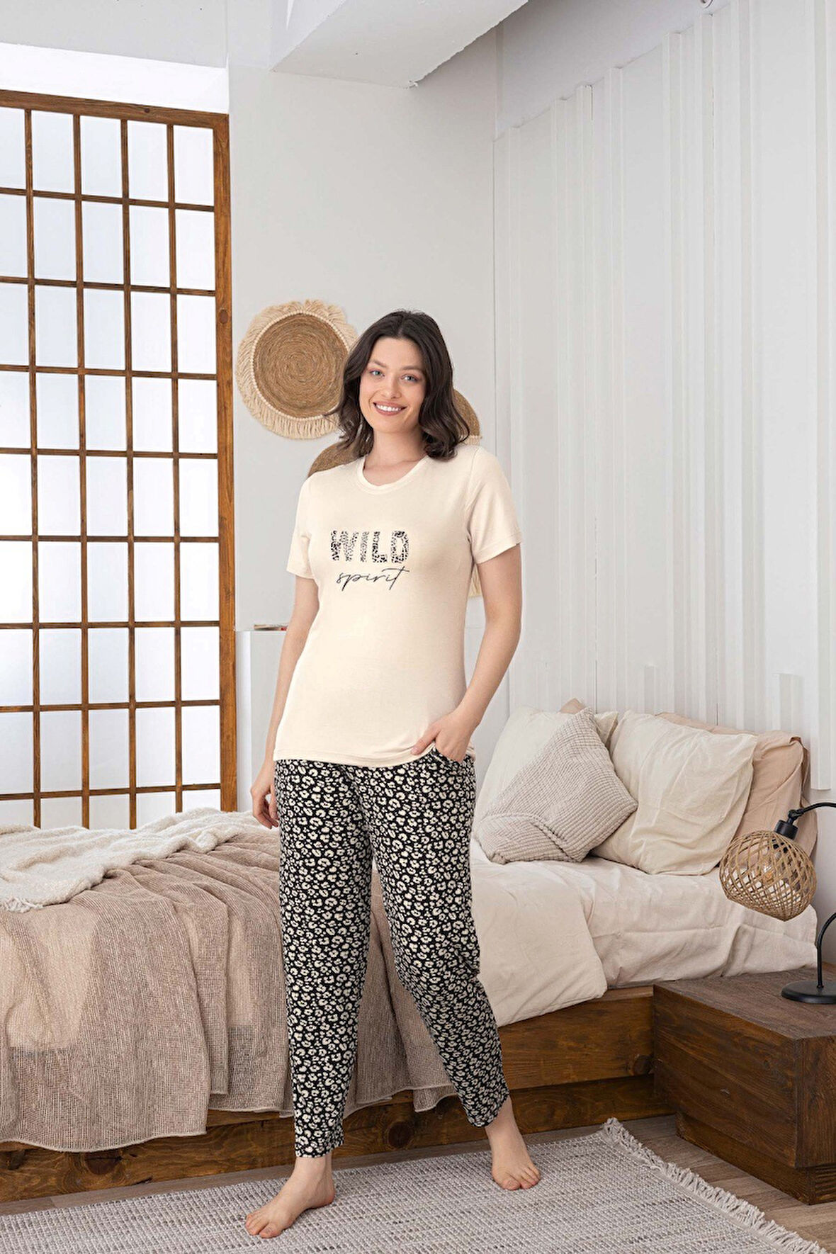 Kadın Düğmesiz Bisiklet Yaka Viskon Yazlık Kısa Kol Cepli Pijama Takımı