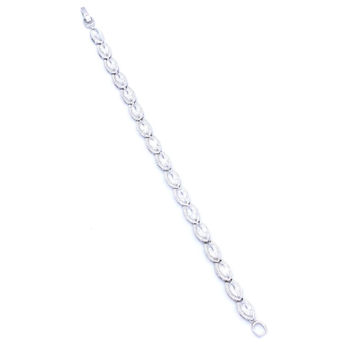 FerizZ 316L Çelik Su Yolu Oval Zirkon Taşlı Kadın Bileklik BLK-509