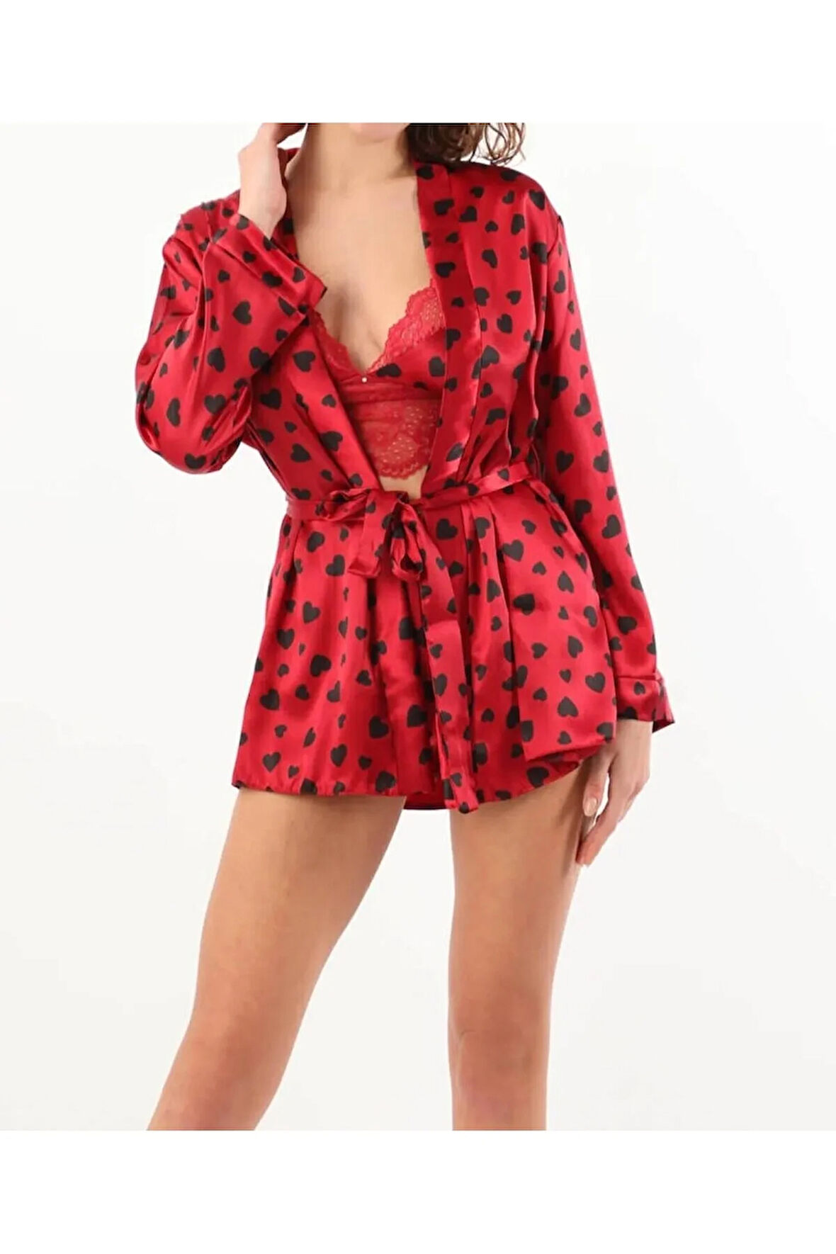 Kadın Bordo Saten Kalp Desenli Sabahlık 3'lü Şort Takım N.İ.L.R.O.Z5.E.0.L.2.T.5T.T