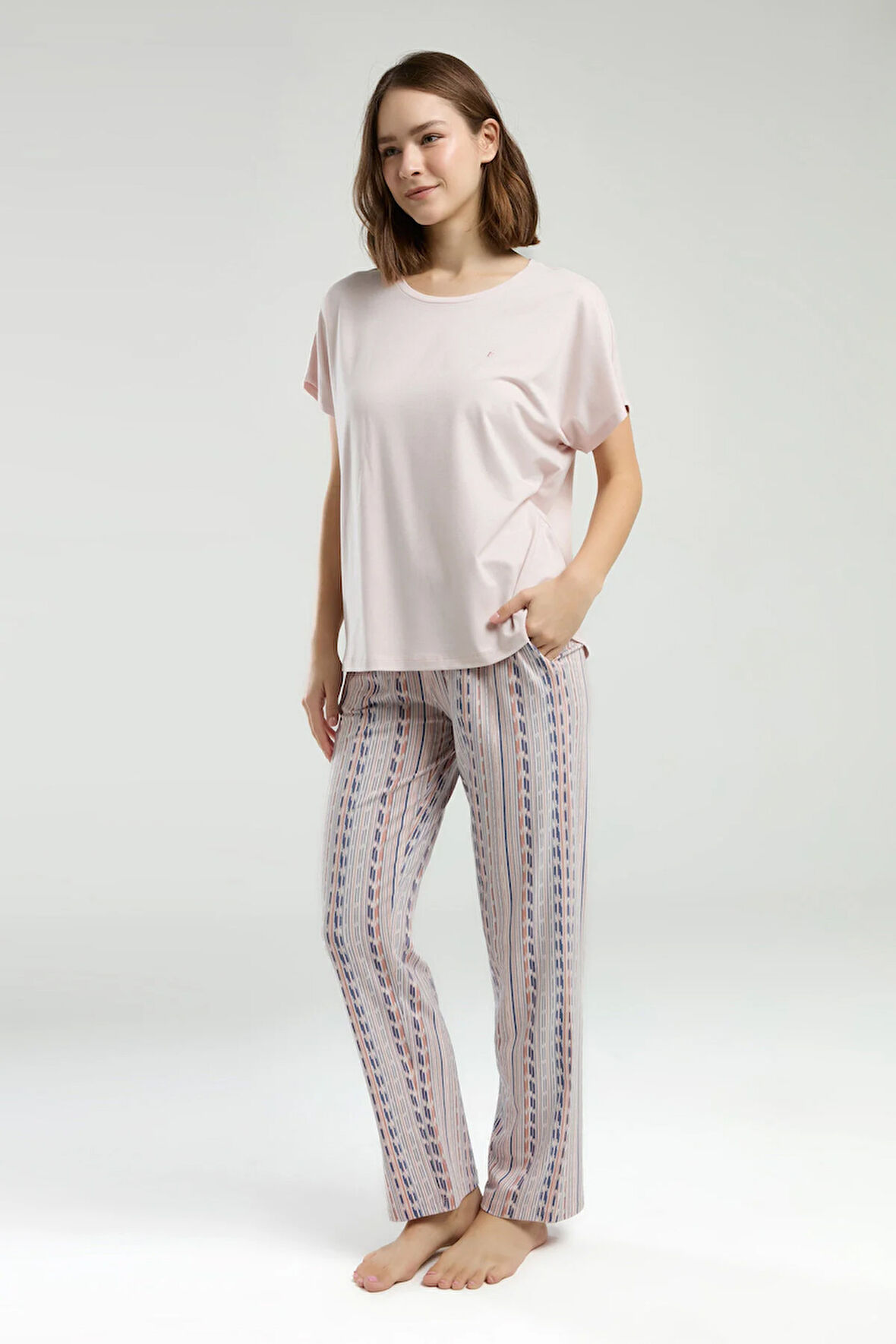 Kadın Pudra Cepli Kısa Kollu Pijama Takımı R.O.8.9.Z.E.5.5..L.T.