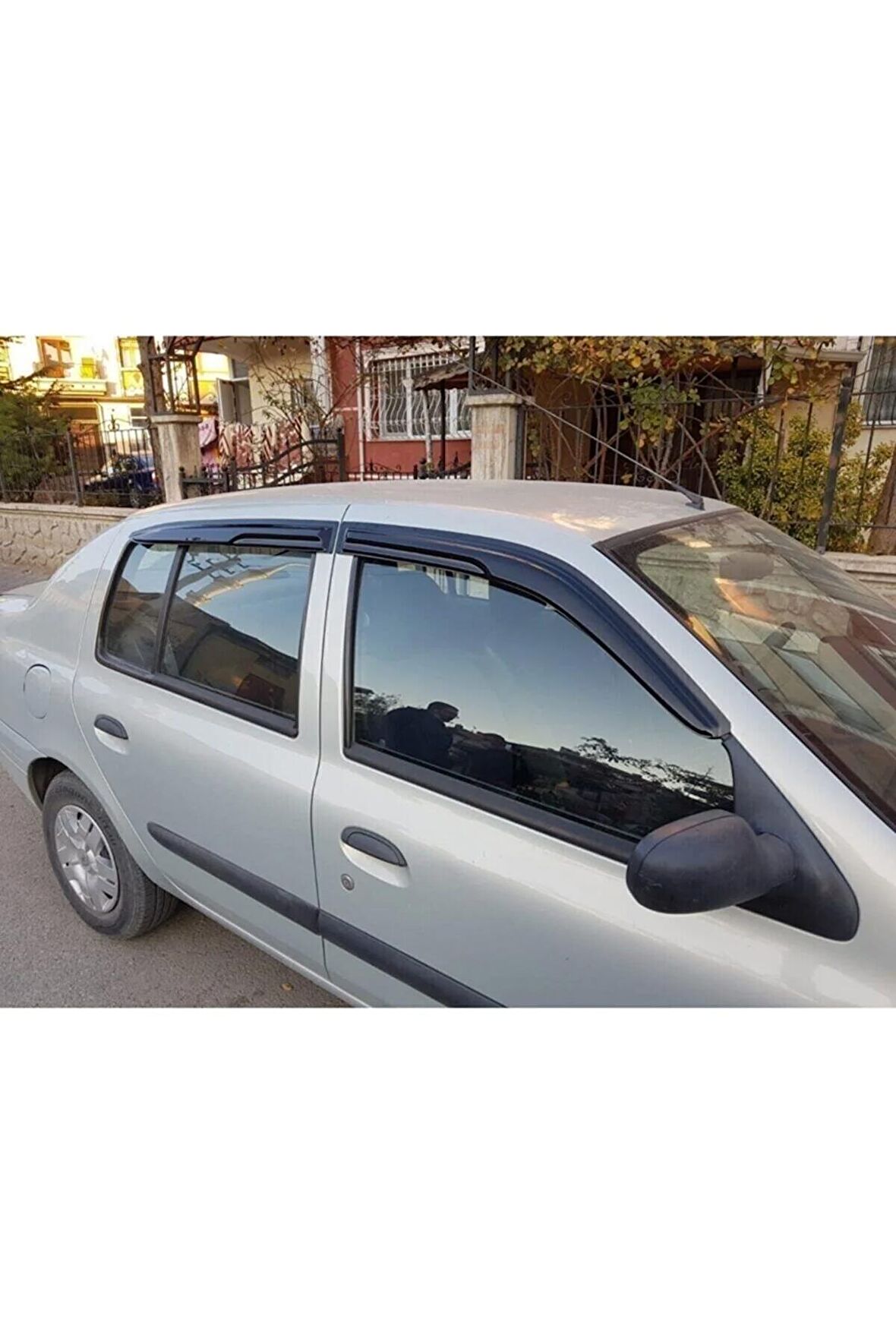 Renault Clio 2 Symbol Mügen Cam Rüzgarlığı Sedan 1999-2008 Arası 4 Lü Set
