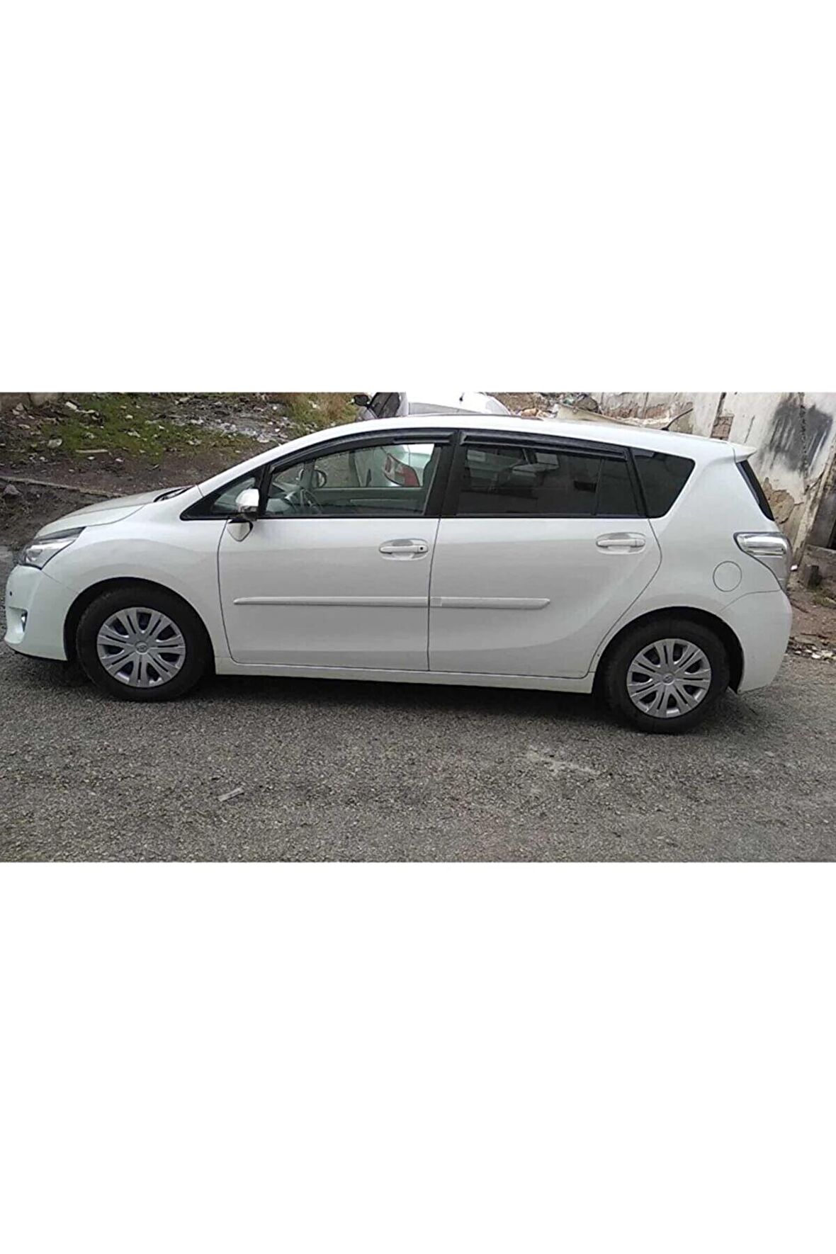 Toyota Verso Mügen Cam Rüzgarlığı 2010-2017 Arası 4'Lü Takım