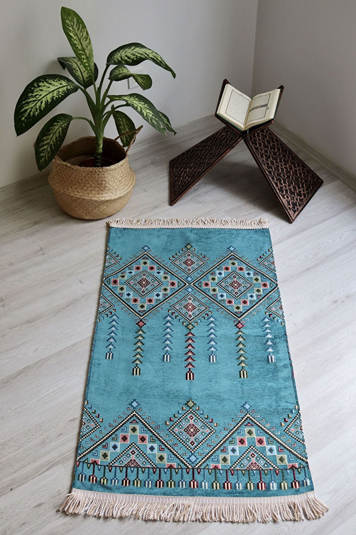 Kilim Desenli Astarlı Lüks Seccade S1020 Mavi