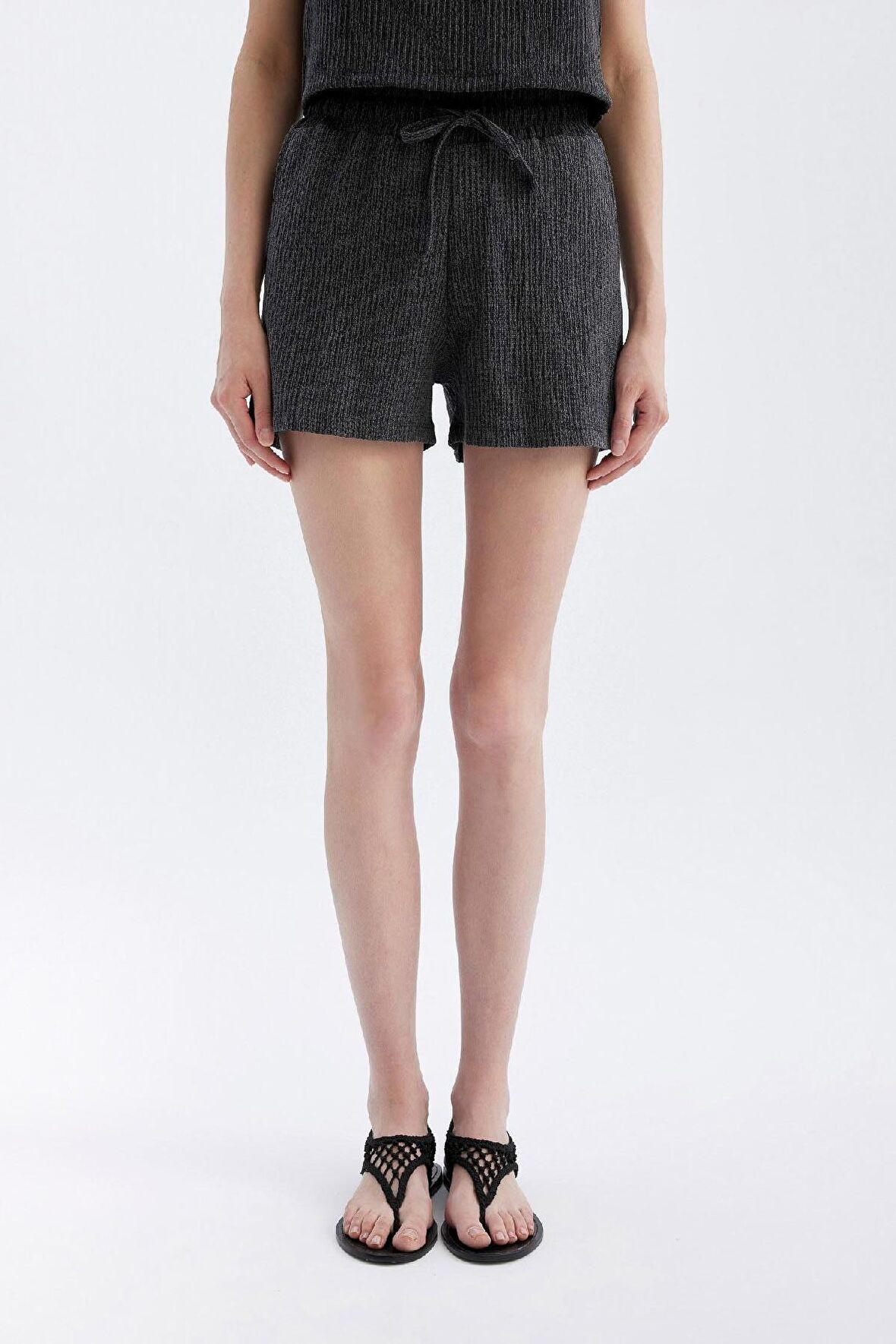 DeFacto Regular Fit Normal Bel Casual Düz Paça Bürümcük Şort D0568AX24SMAR148