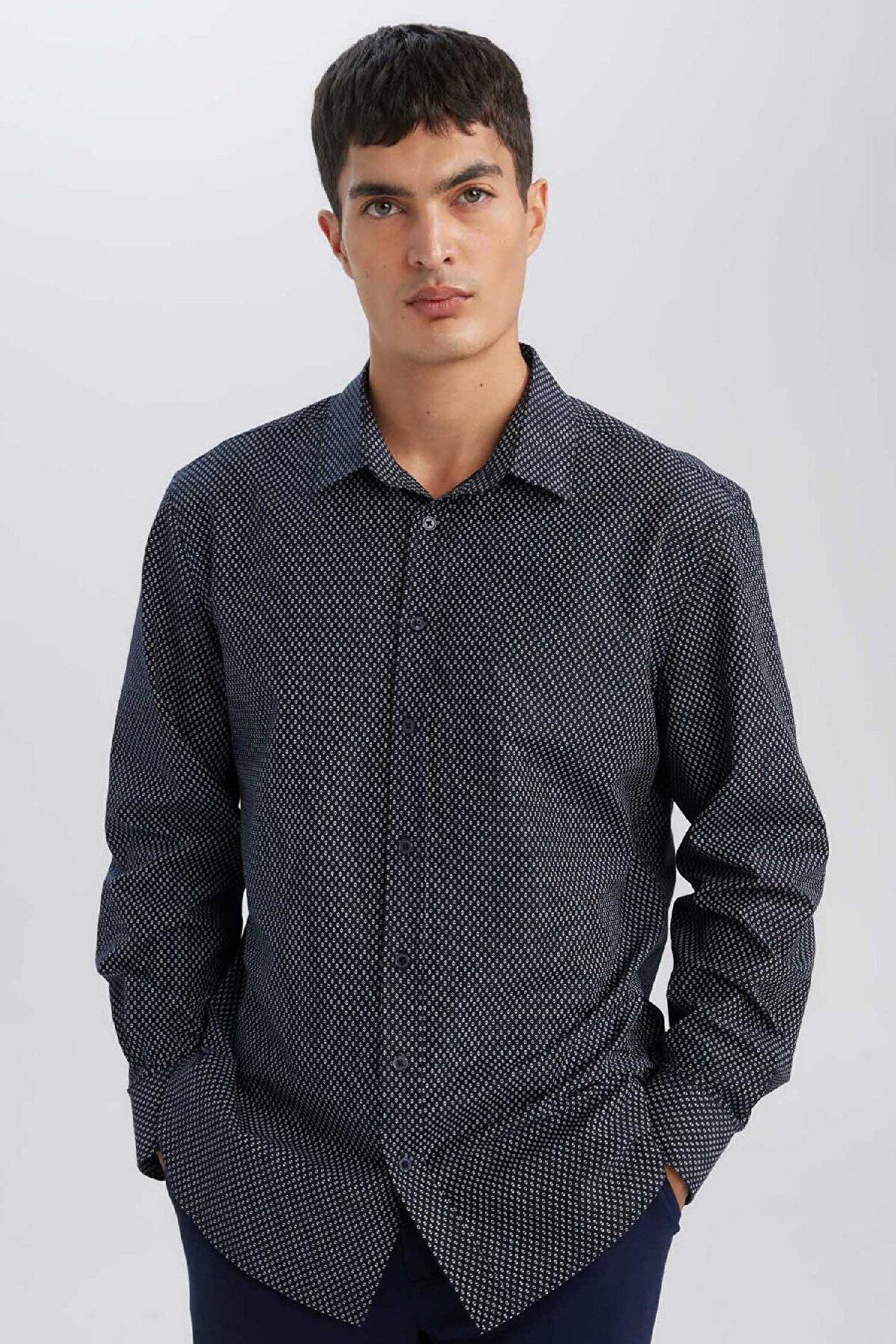 DeFacto Modern Fit Poplin Desenli Pamuk Karışımlı Uzun Kollu Gömlek D3377AX24AUNV82