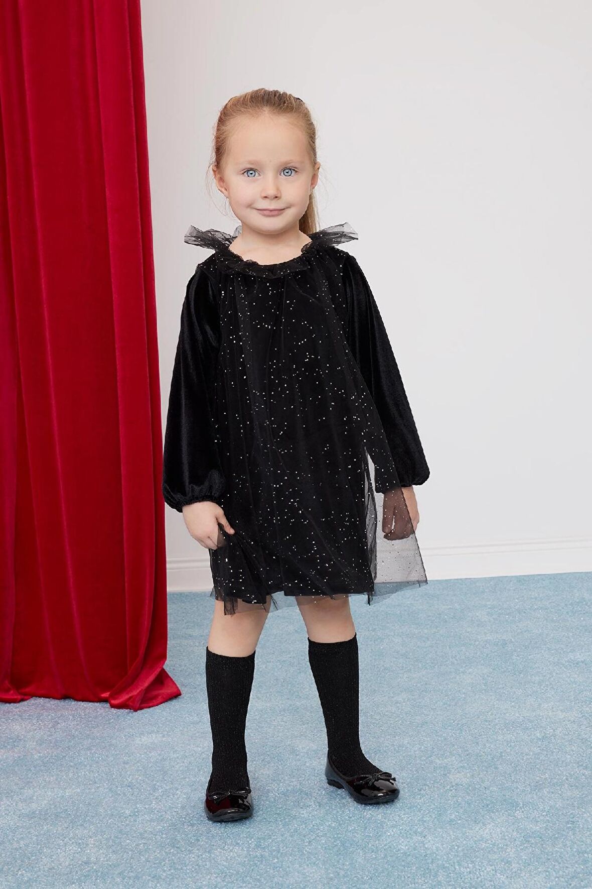 DeFacto Kız Bebek Puantiye Uzun Kollu Kadife Elbise B3476A524WNBK27