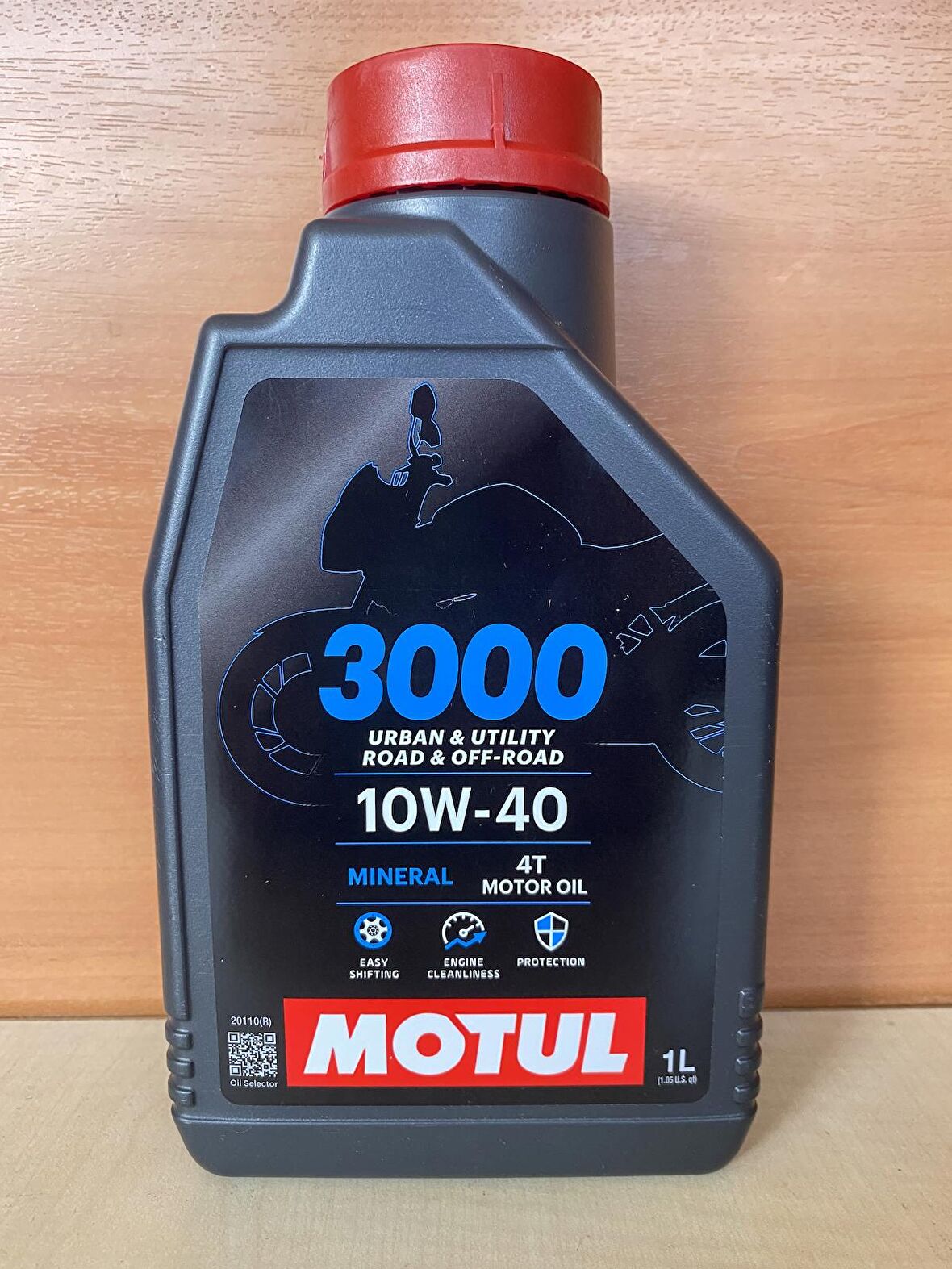 MOTUL 3000 4T 10W-40 1LT