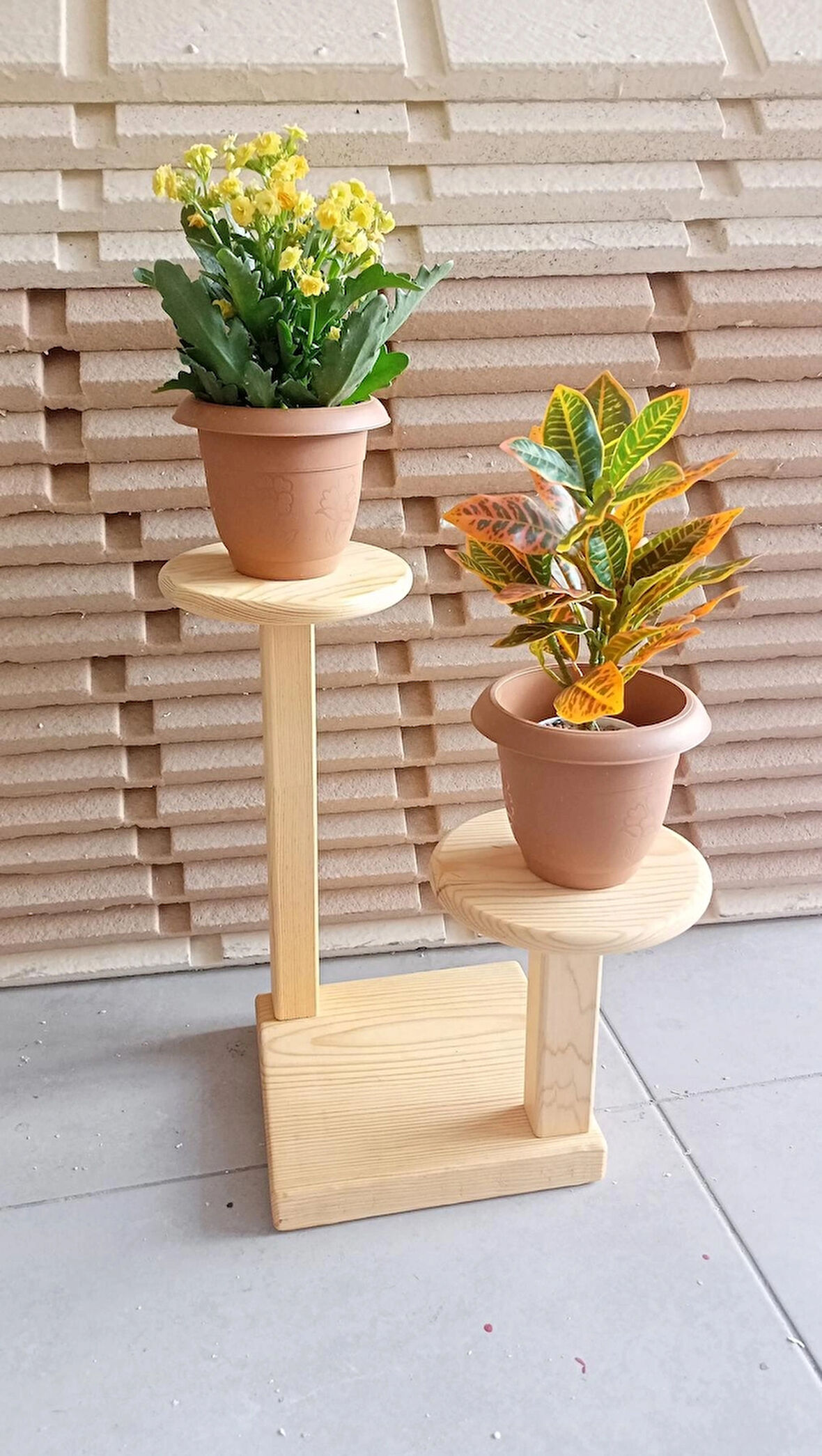 Ahşap saksı standı