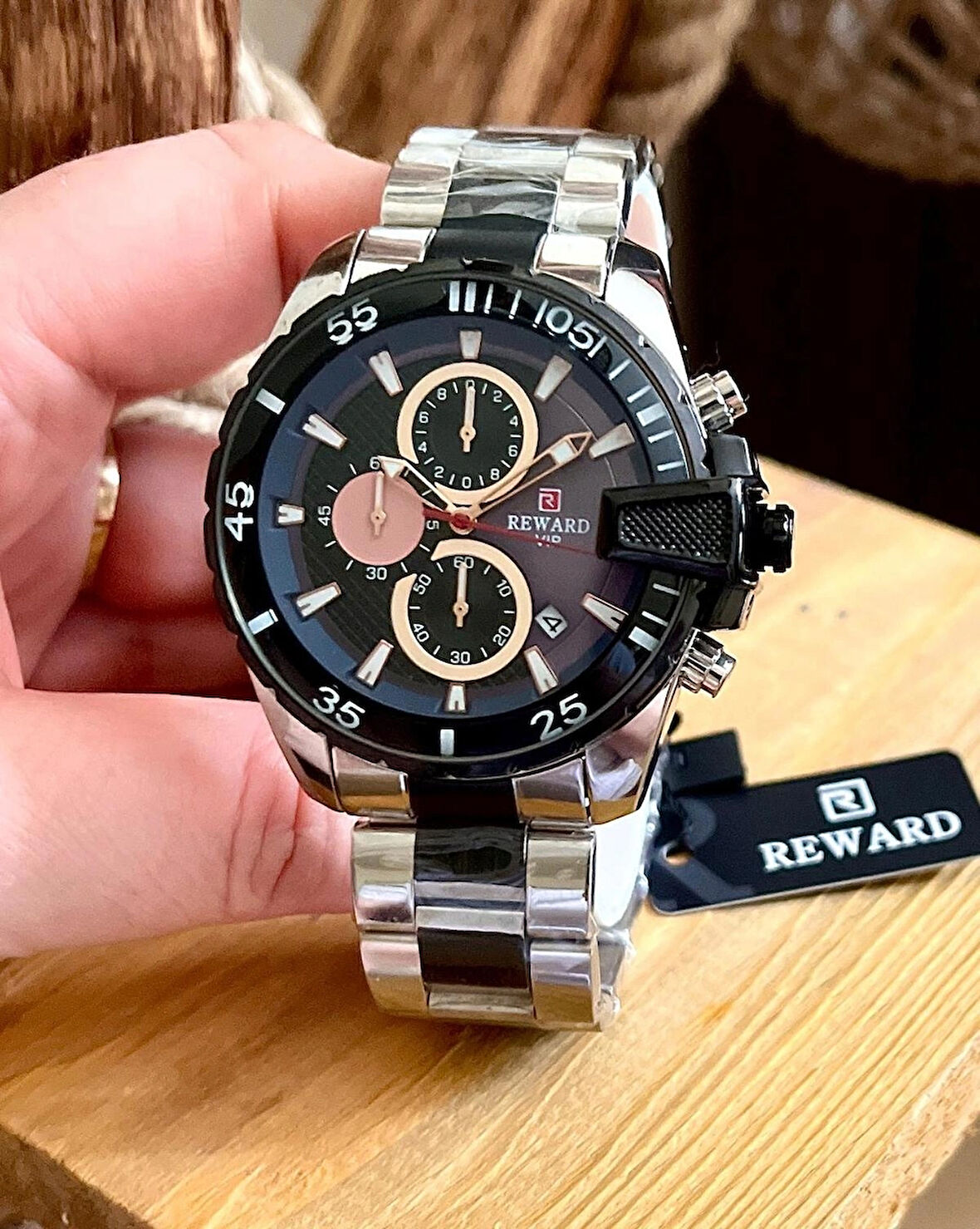 Reward RW26101 Çelik Kordon Fonksiyonları Aktif Takvimli WİP Erkek Kol Saati