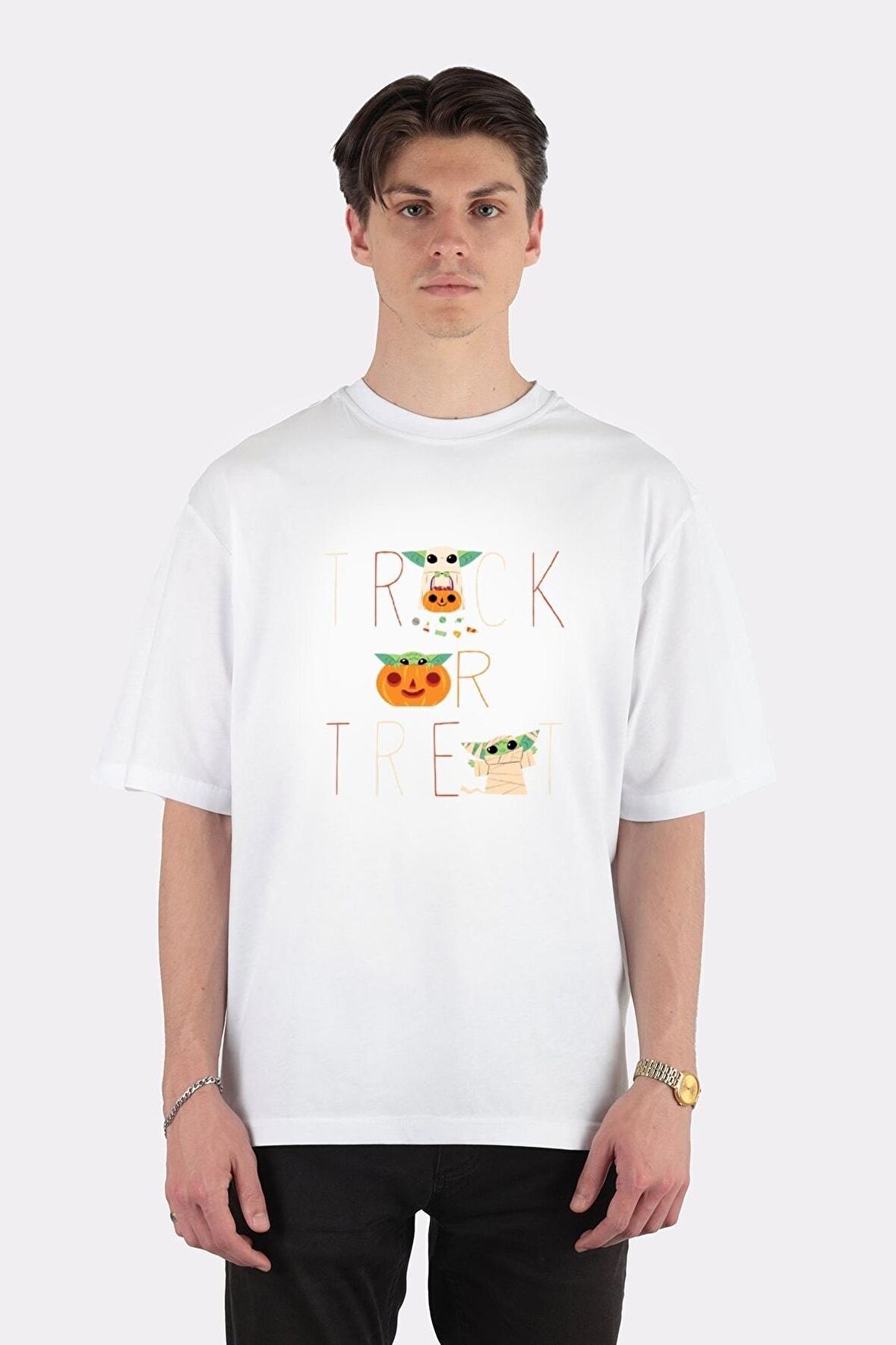 Unisex Beyaz Oversize T-shirt The Mandalorian Trick Or Treat Grogu