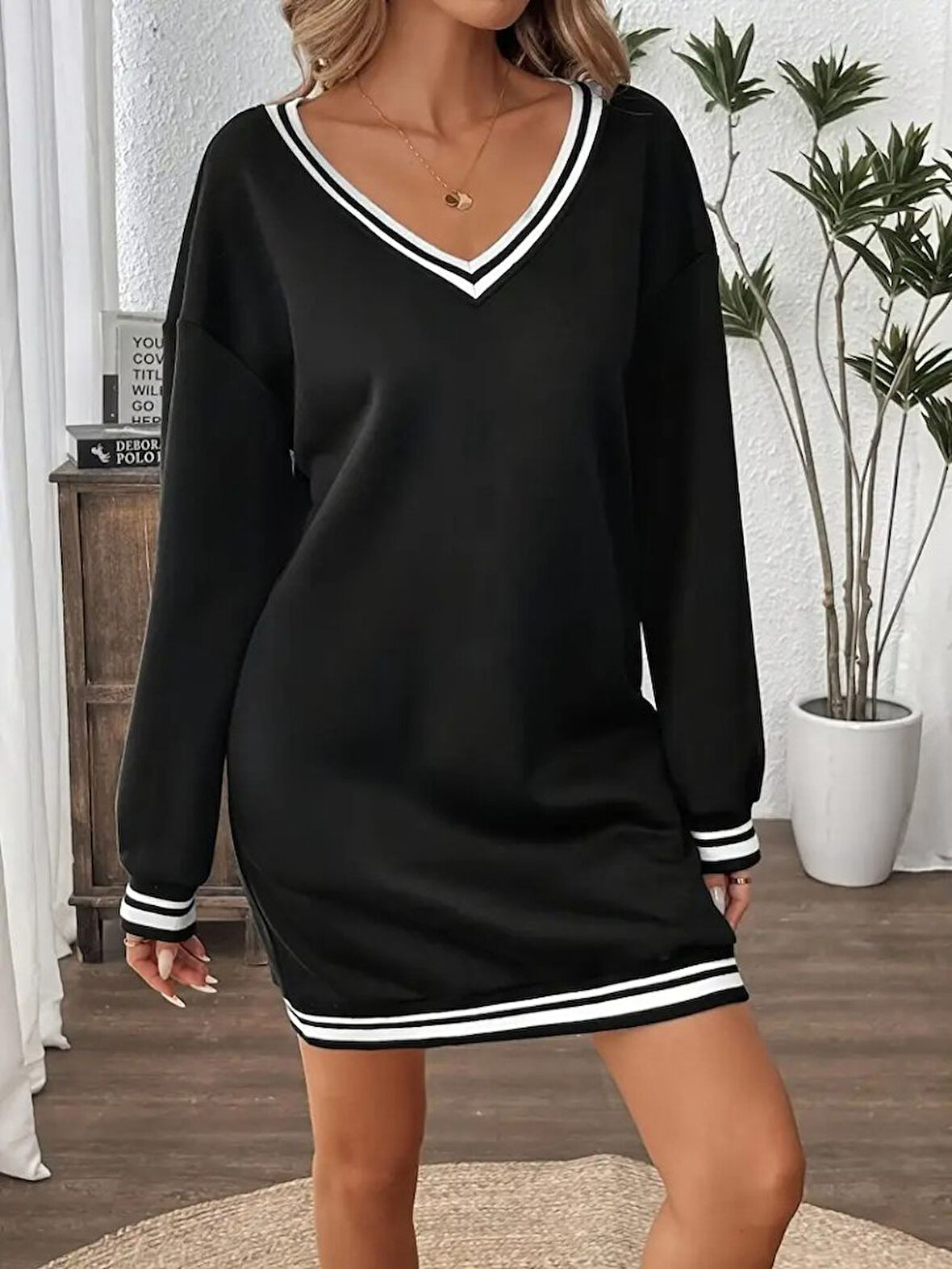 JANES Kadın Uzun Kollu V Yakalı şerit Detaylı Kısa Viskon Iki Iplik Elbise