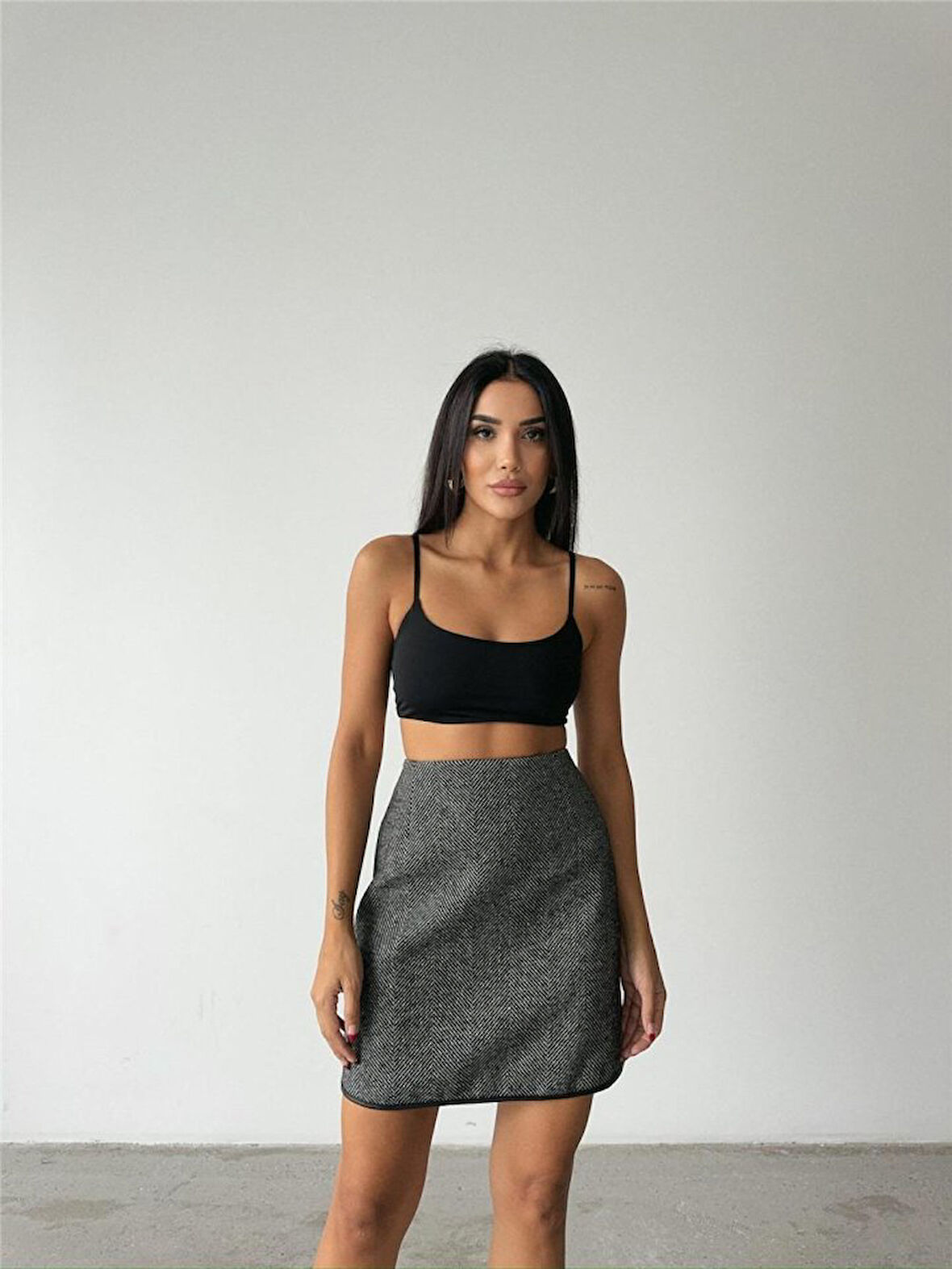 JANES KAŞE KISA ETEK - Siyah