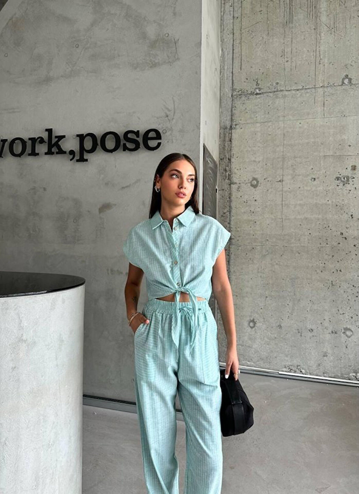 JANES ÇİZGİLİ KETEN KOLSUZ CROP PANTOLON TAKIM - Yeşil