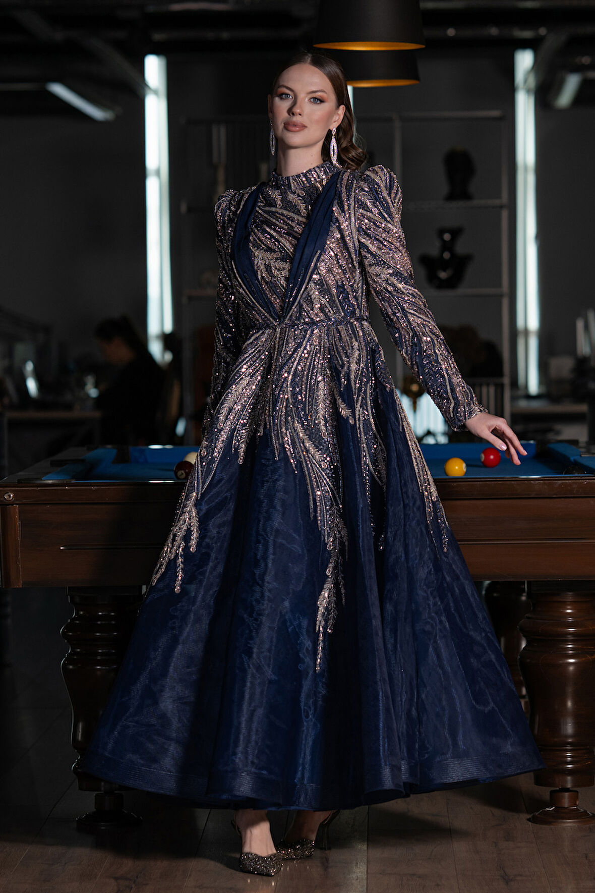 Uzun Kol Taşlı Midi Tesettür Abiye Elbise ABK2311