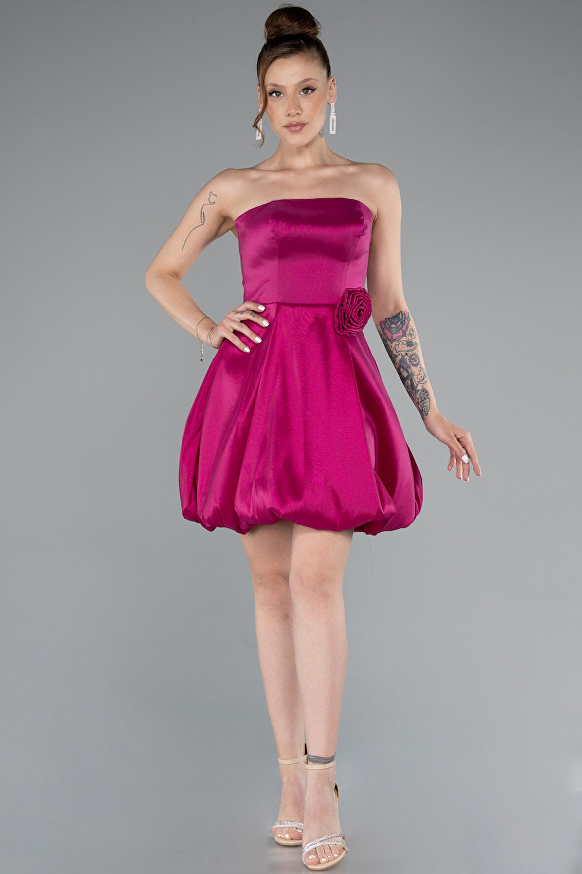 Straplez Balon Etek Kısa Mezuniyet Elbisesi ABK2360