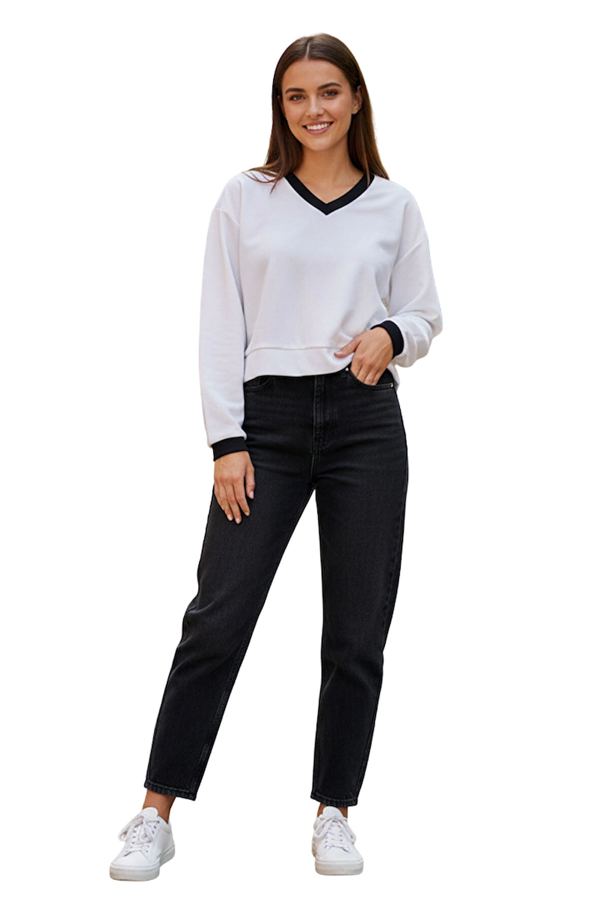 Ekru V Yaka Siyah Garnili Oversize Crop Üst