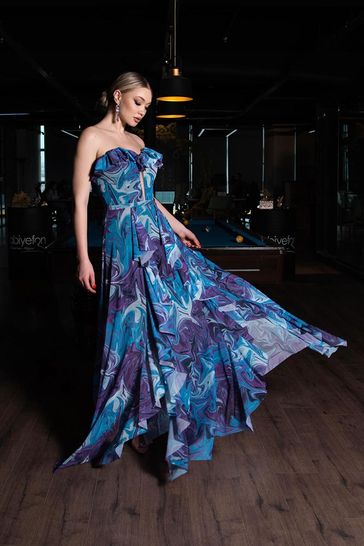 Straplez Yırtmaçlı Empirme Uzun Abiye ABU3086