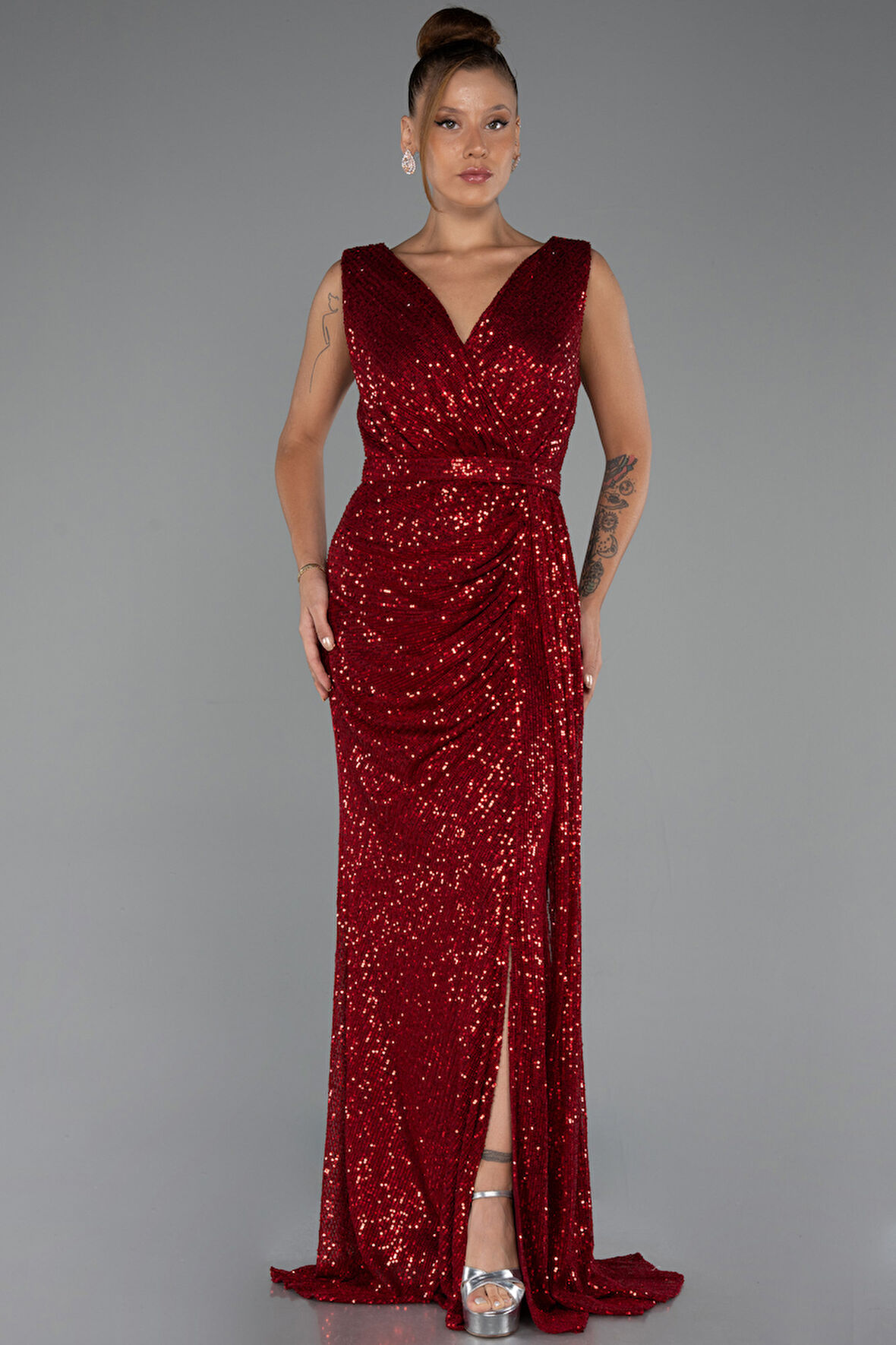 Kolsuz Uzun Pullu Büyük Beden Abiye ABU3194