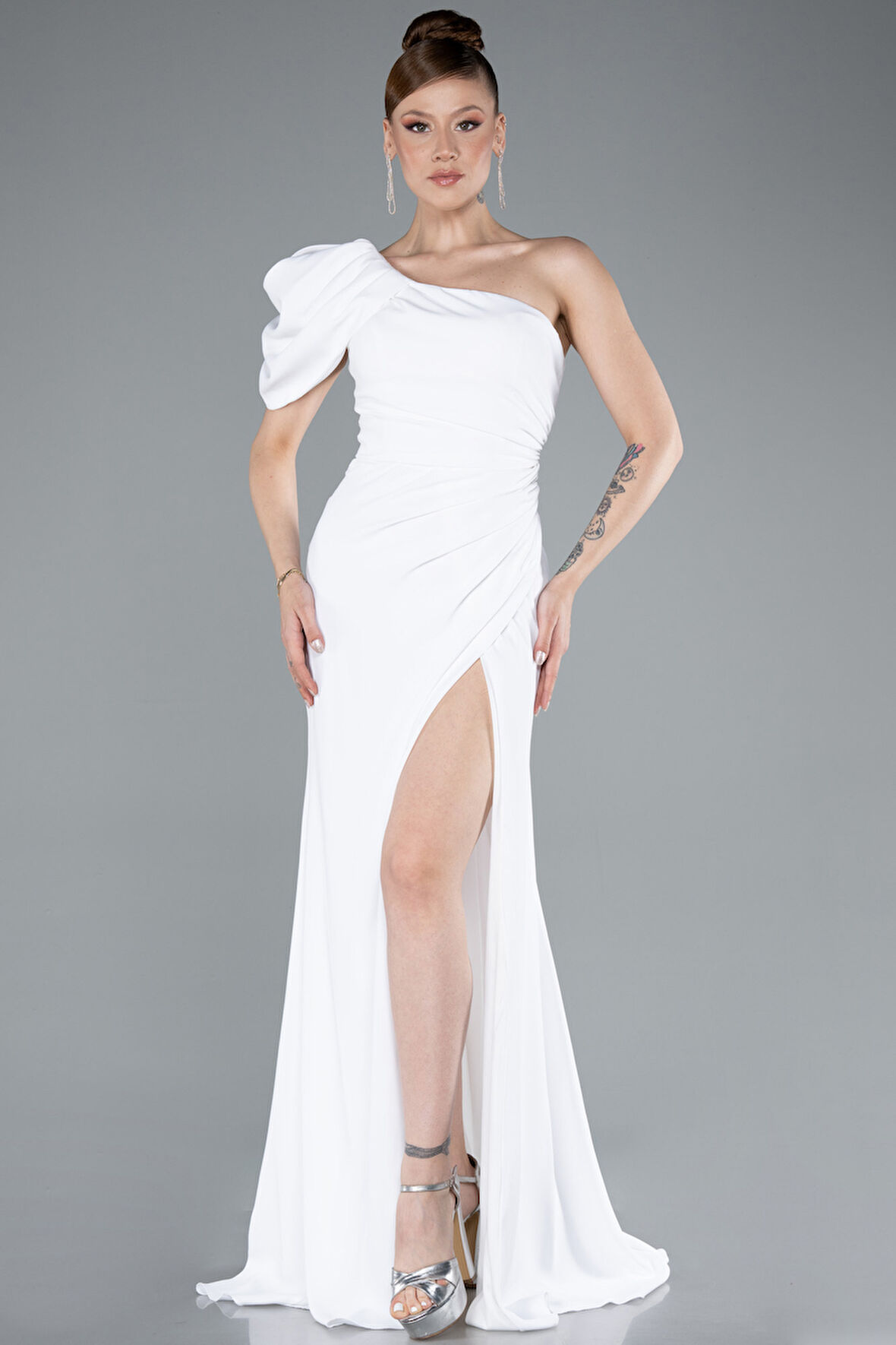 Tek Omuz Bacak Dekolteli Uzun Şifon Balık Abiye ABU4091