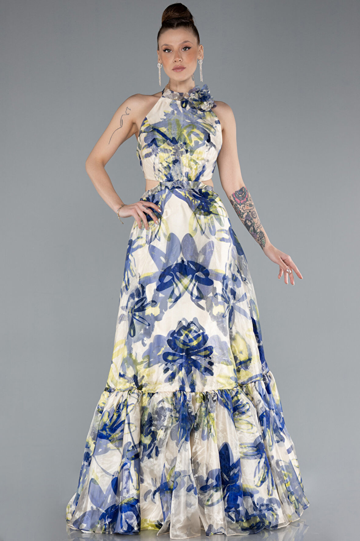 Halter Yaka Cut Out Uzun Empirme Saten Abiye ABU4686