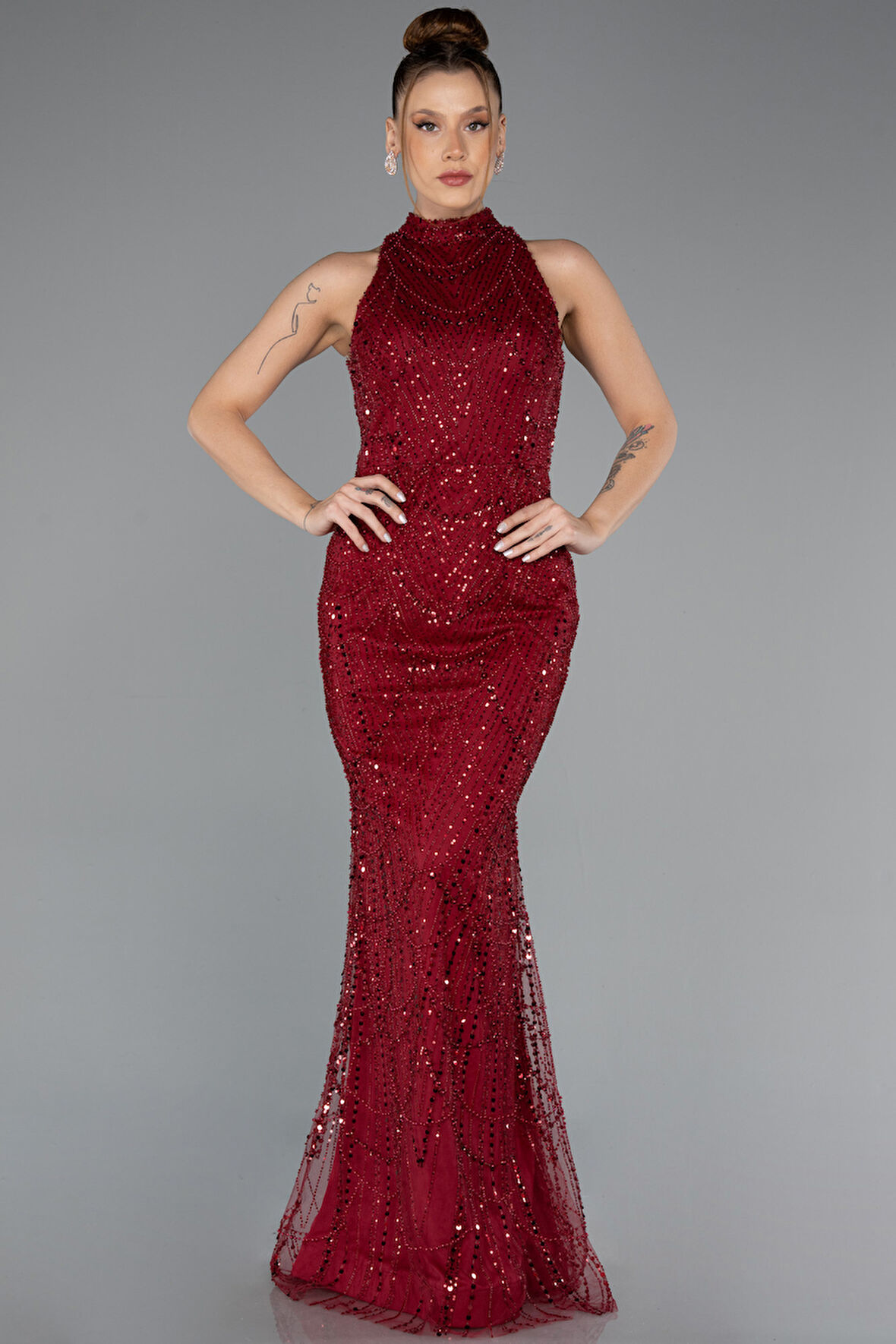 Halter Yaka Boncuklu Uzun Balık Abiye ABU4791