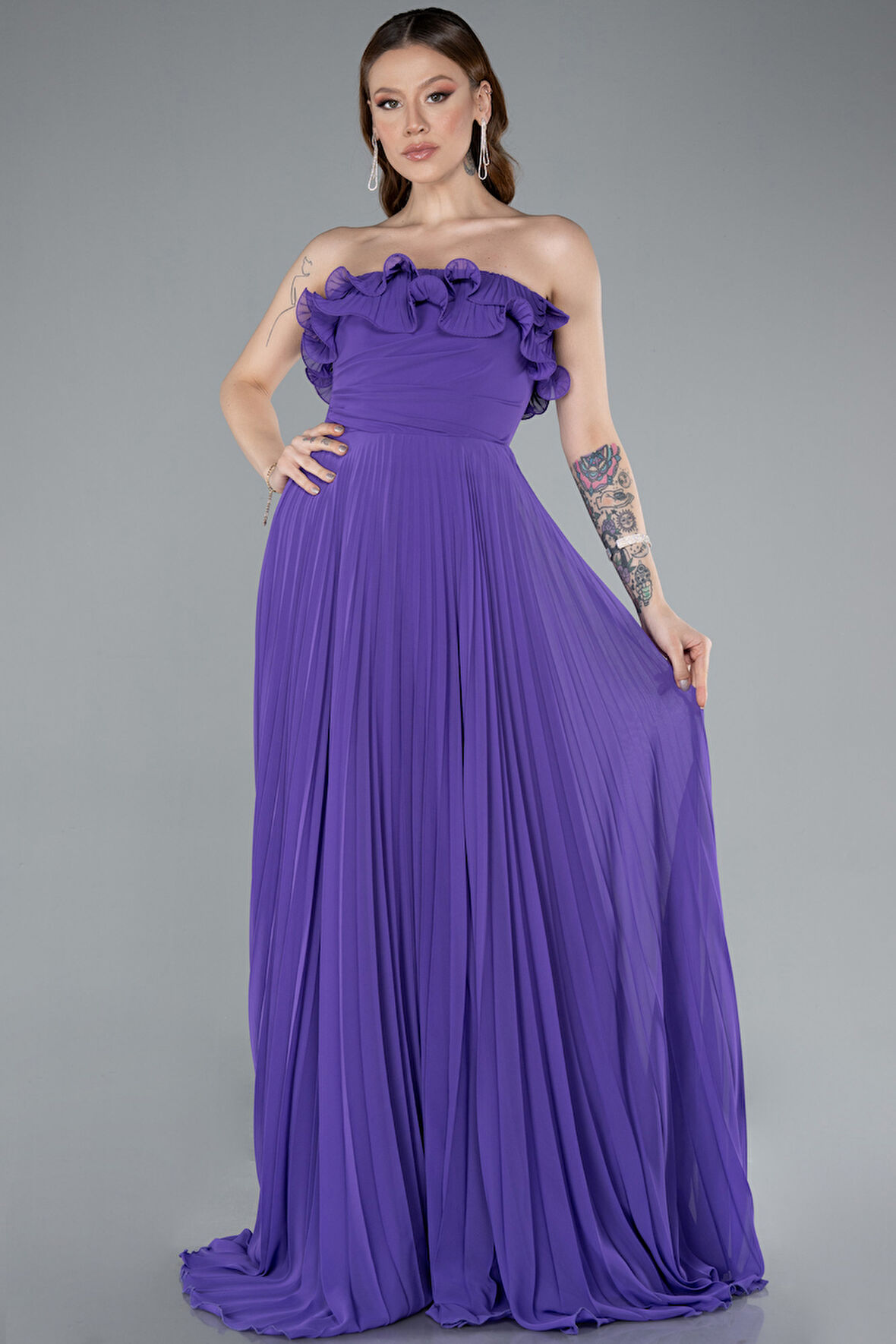 Straplez Piliseli Uzun Şifon Mezuniyet Elbisesi ABU4866