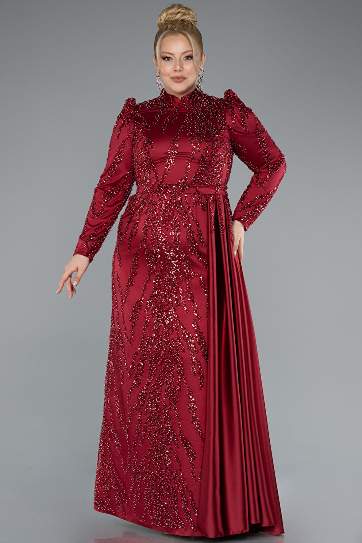 Dik Yaka Boncuklu Uzun Kol Büyük Beden Tesettür Abiye ABU4942