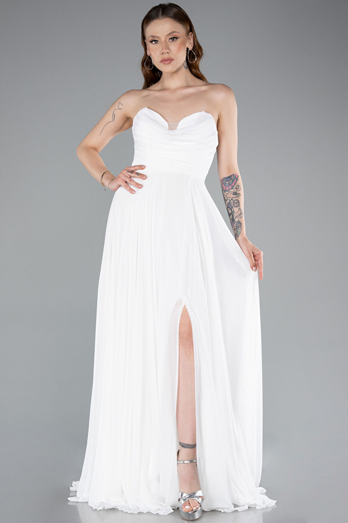 Straplez Bacak Dekolteli Uzun Şifon Mezuniyet Elbisesi ABU4966