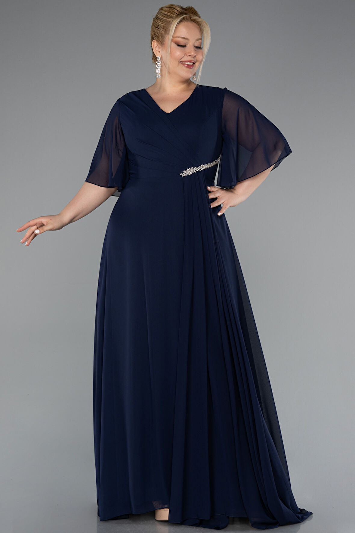 Kısa Kol V Yaka Uzun Şifon Büyük Beden Abiye ABU5051