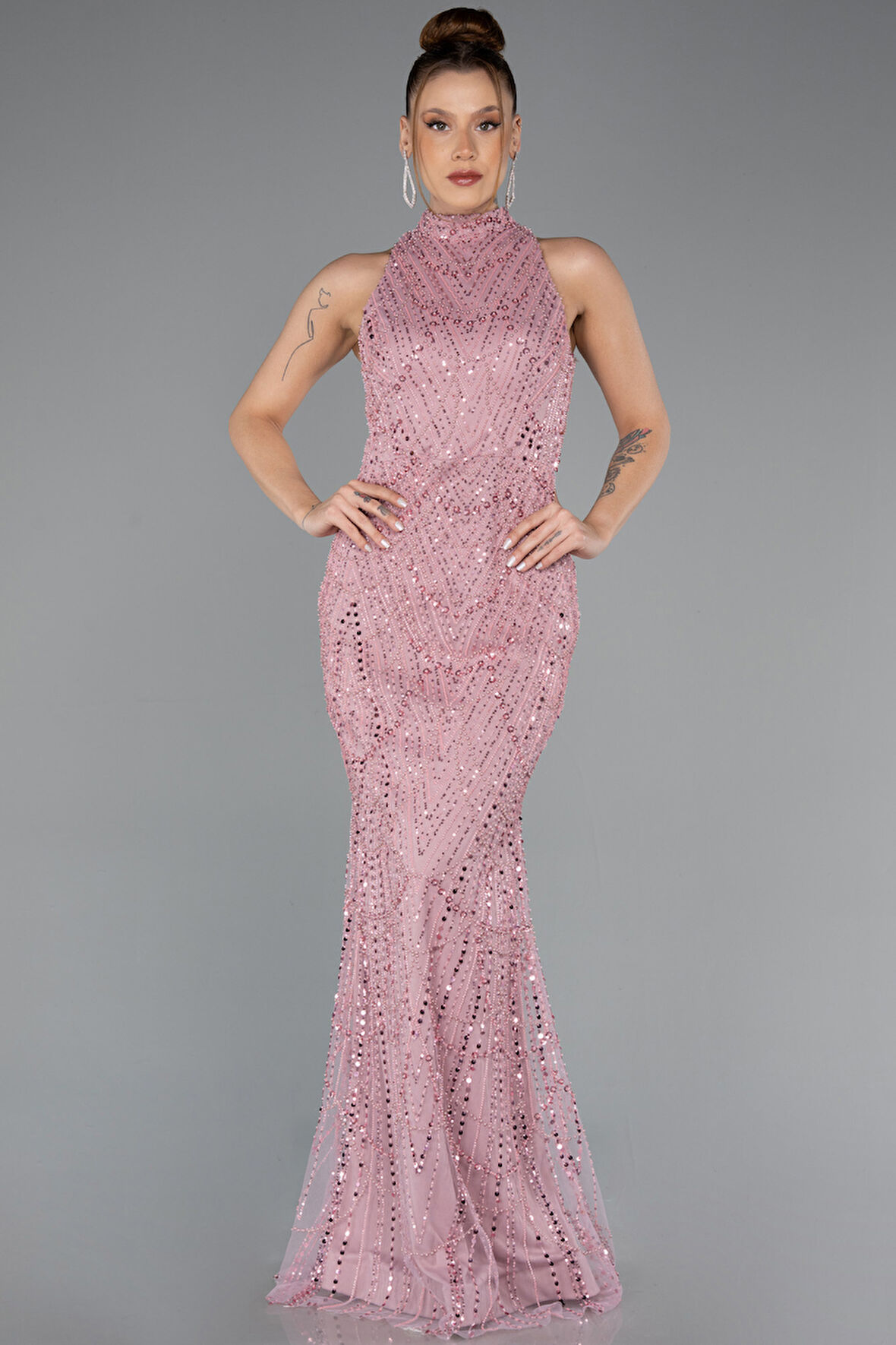 Halter Yaka Uzun Boncuklu Büyük Beden Abiye ABU5063