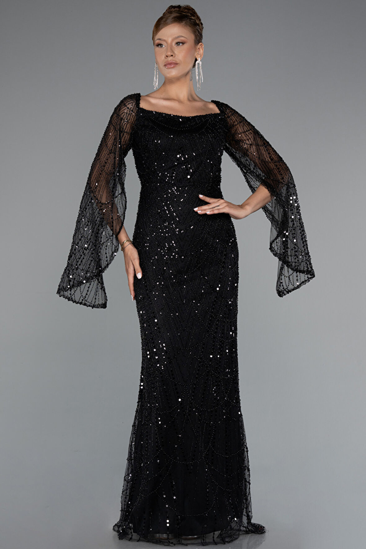 Uzun Kol Boncuklu Abiye Elbise ABU5066