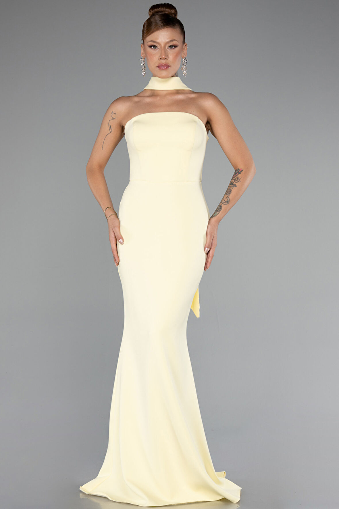 Straplez Şal Aksesuarlı Uzun Balık Abiye ABU5097