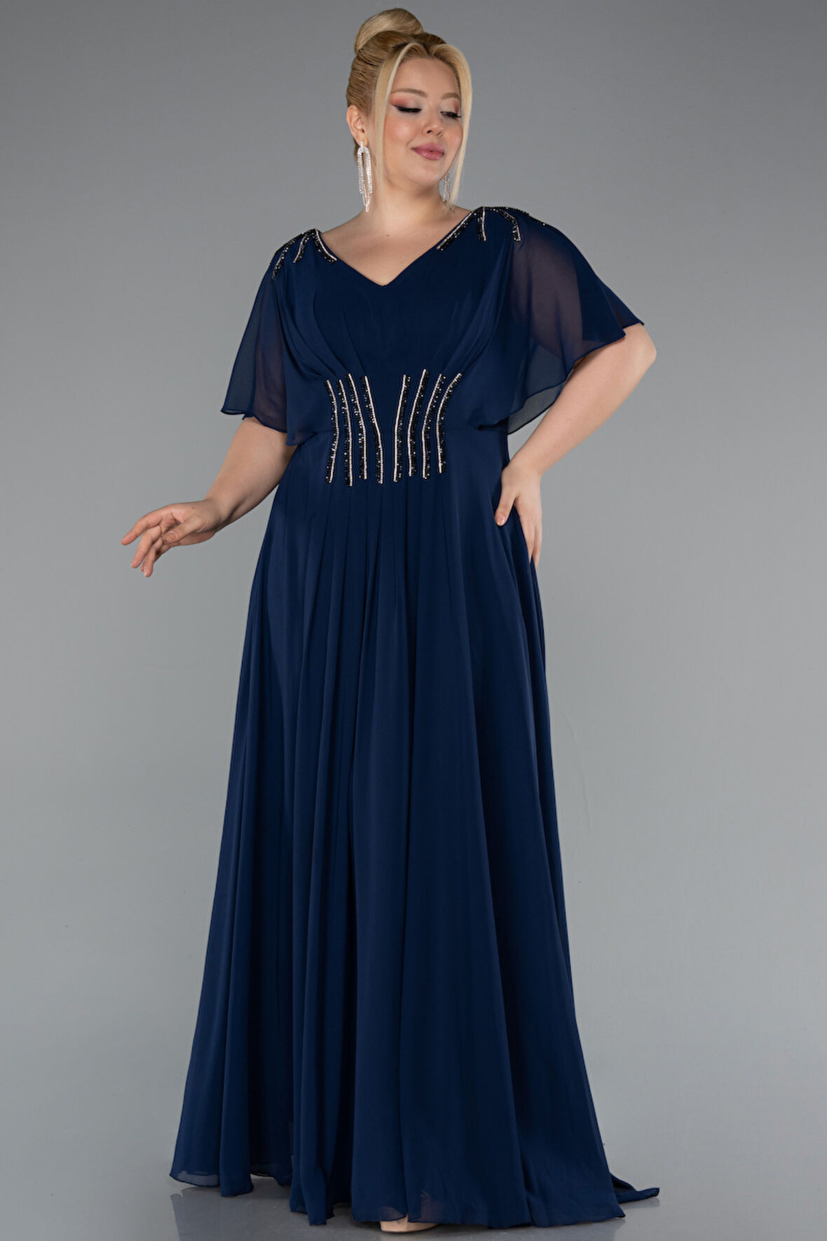 Kısa Kol V Yaka Şifon Uzun Büyük Beden Abiye ABU5159