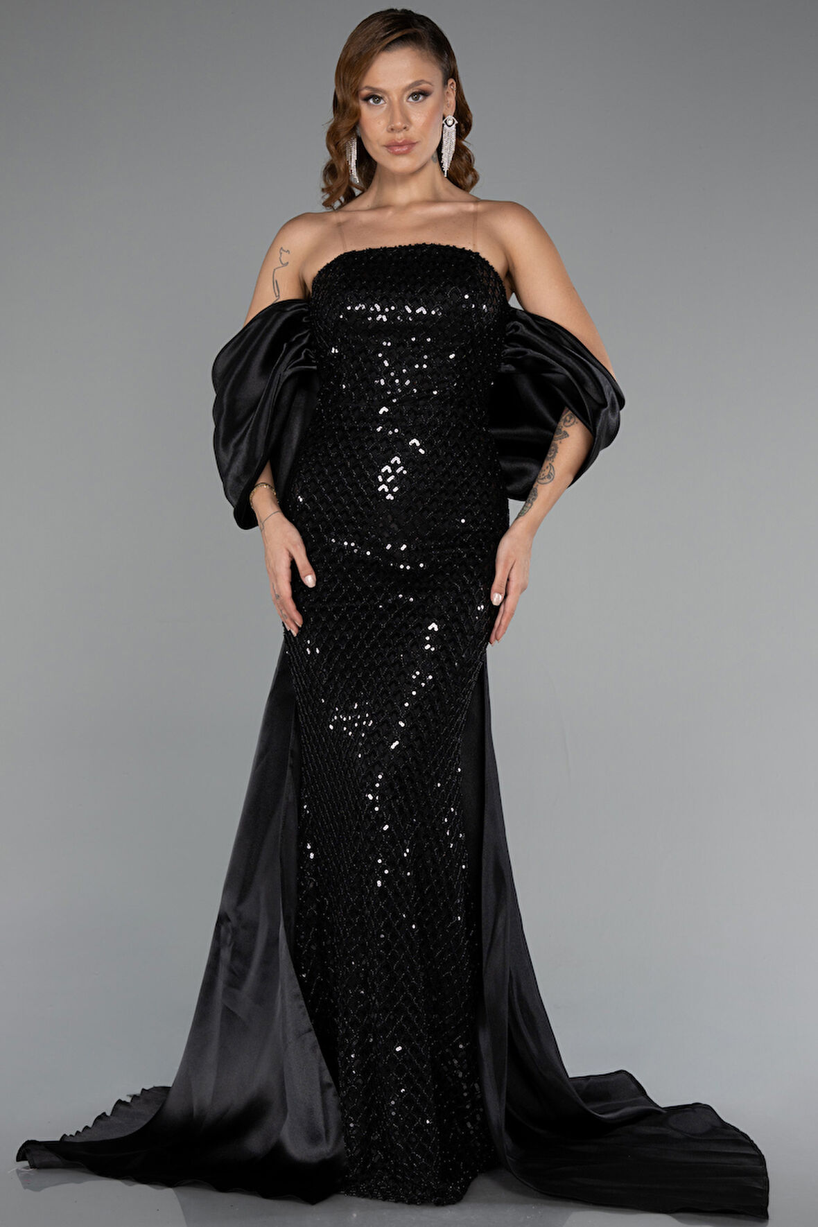 Straplez Kuyruklu Uzun Boncuklu Abiye ABU5169