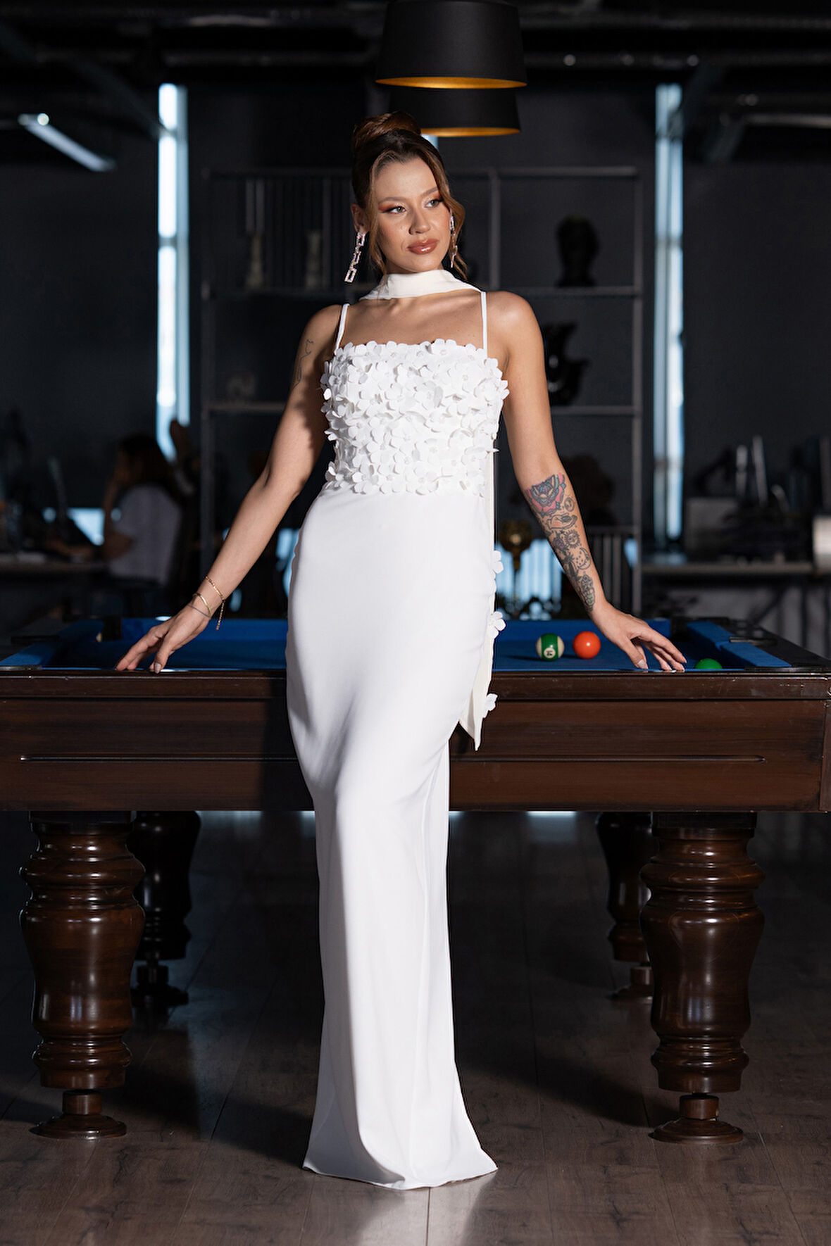 Askılı Üç Boyut Çiçekli Şallı Uzun Abiye Elbise ABU5181