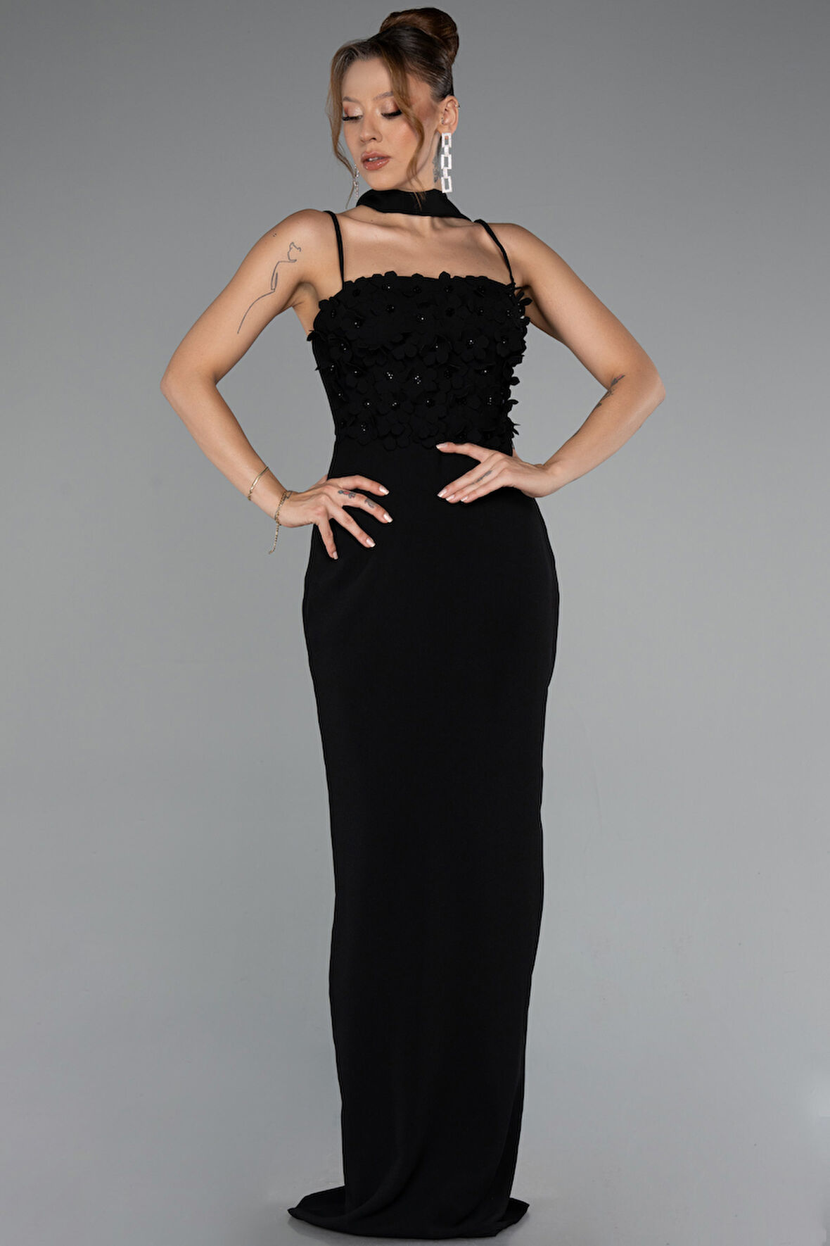 Askılı Üç Boyut Çiçekli Şallı Uzun Abiye Elbise ABU5181