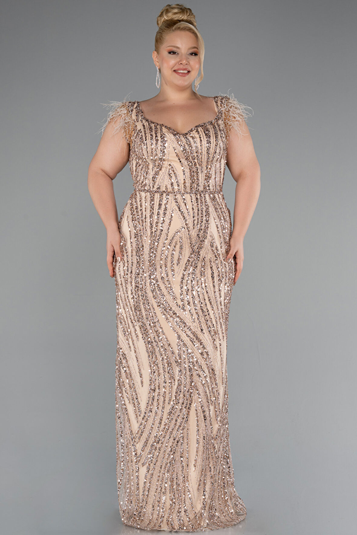 Kısa Kol V Yaka Taşlı Uzun Büyük Beden Abiye ABU5182