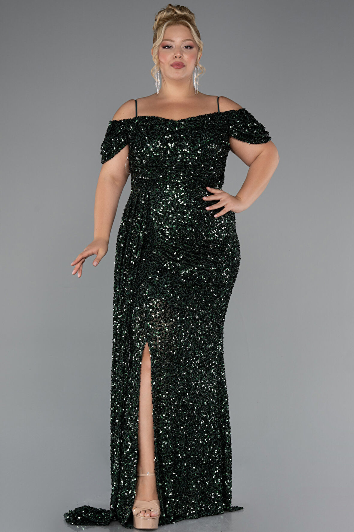 Kuyruklu Uzun Pul Payet Büyük Beden Abiye ABU5232