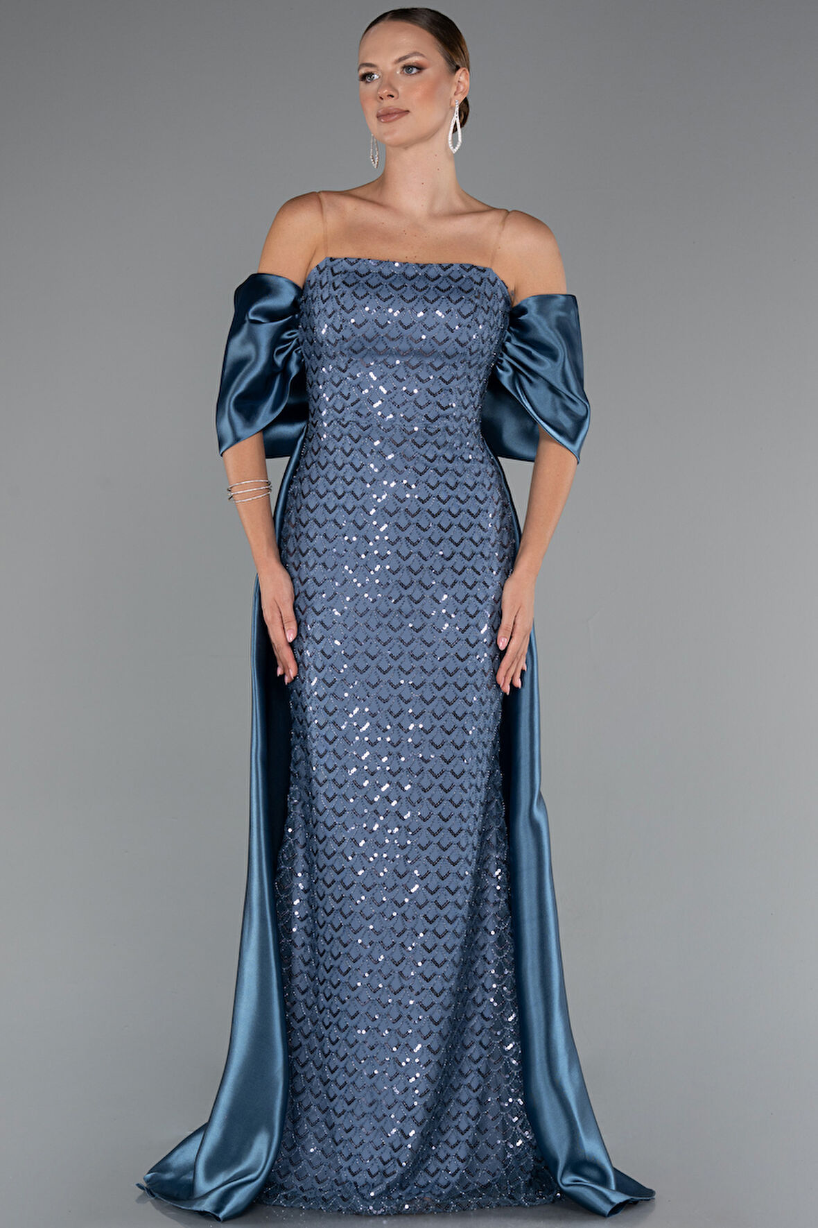 Straplez Boncuklu Saten Kuyruklu Uzun Abiye ABU5234