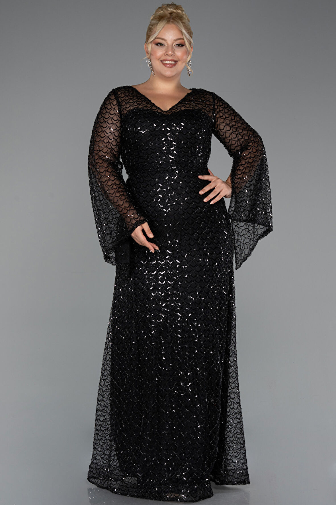 Uzun Kol V Yaka Boncuklu Büyük Beden Abiye ABU5243