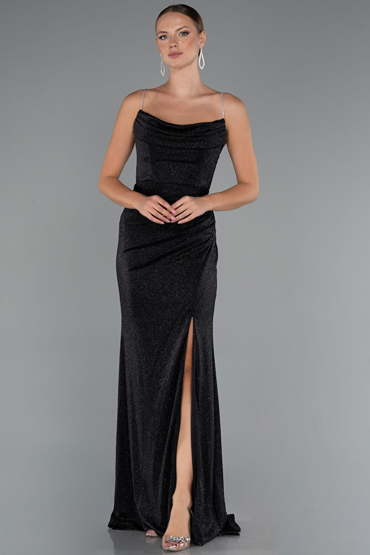 Göğüs Drapeli Bacak Dekolteli Uzun Simli Abiye ABU5245