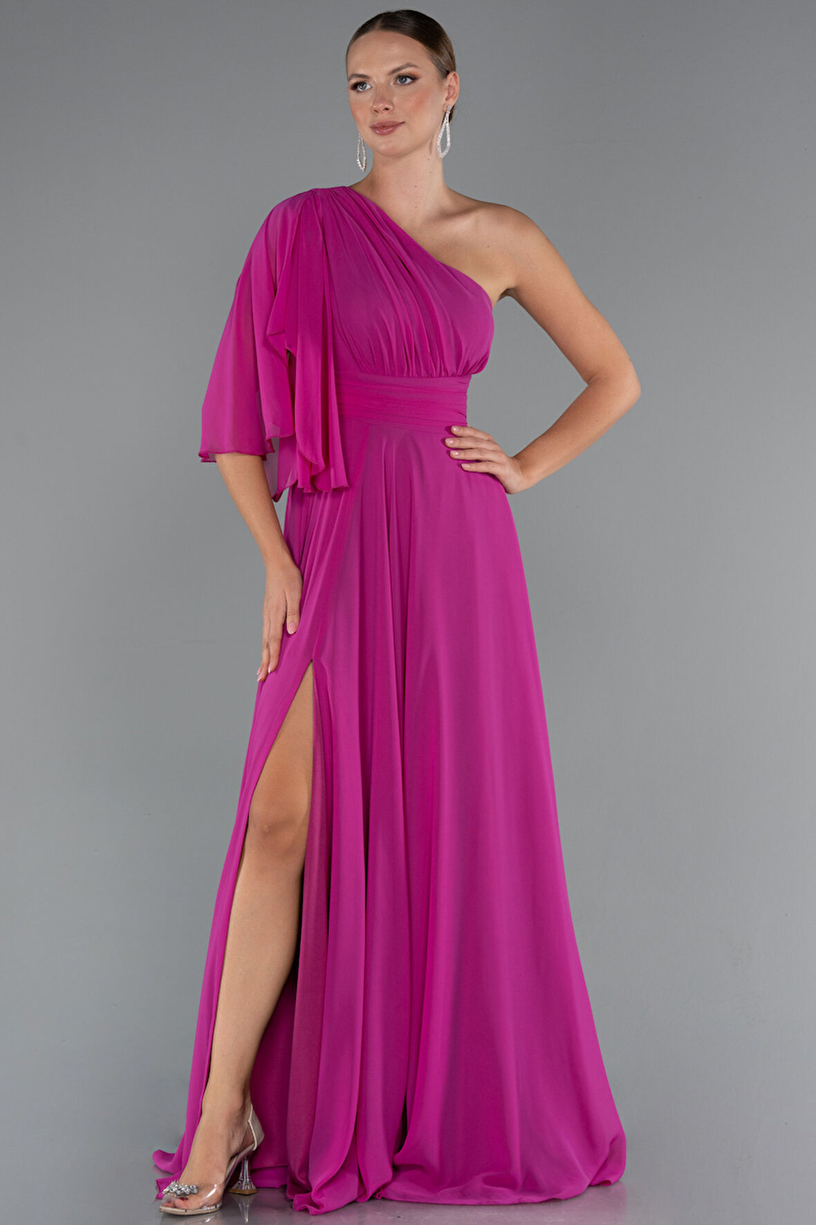 Tek Kol Yırtmaçlı Uzun Şifon Abiye ABU5259